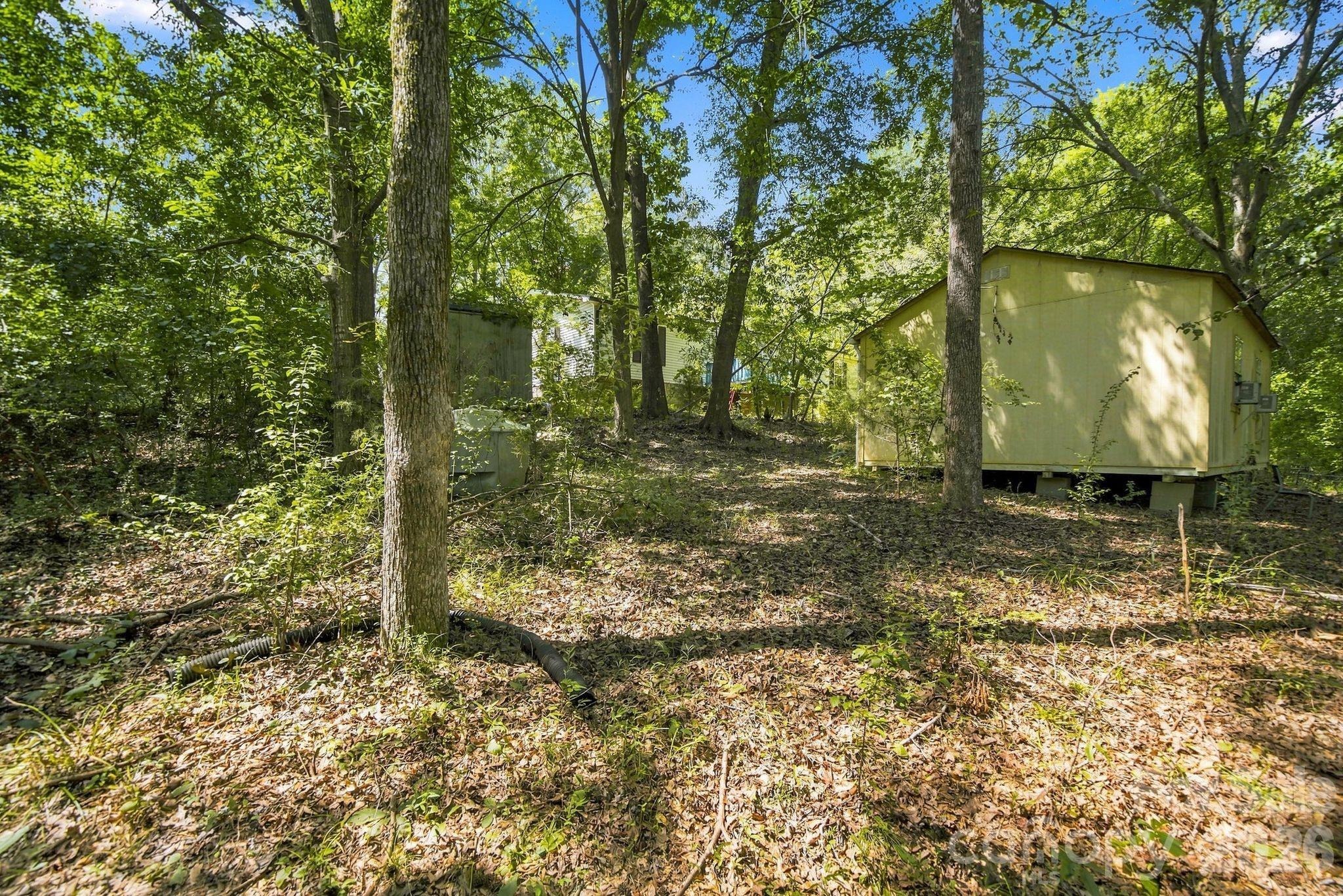 main property photo 33