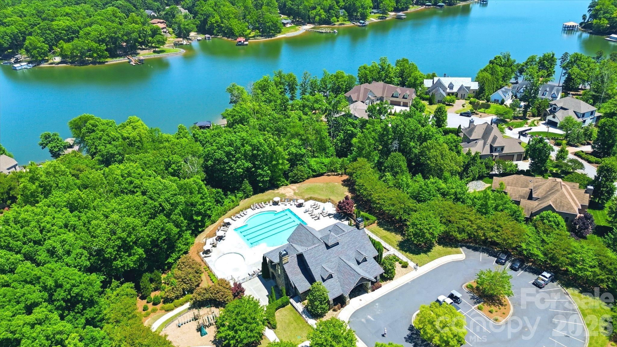 main property photo 45
