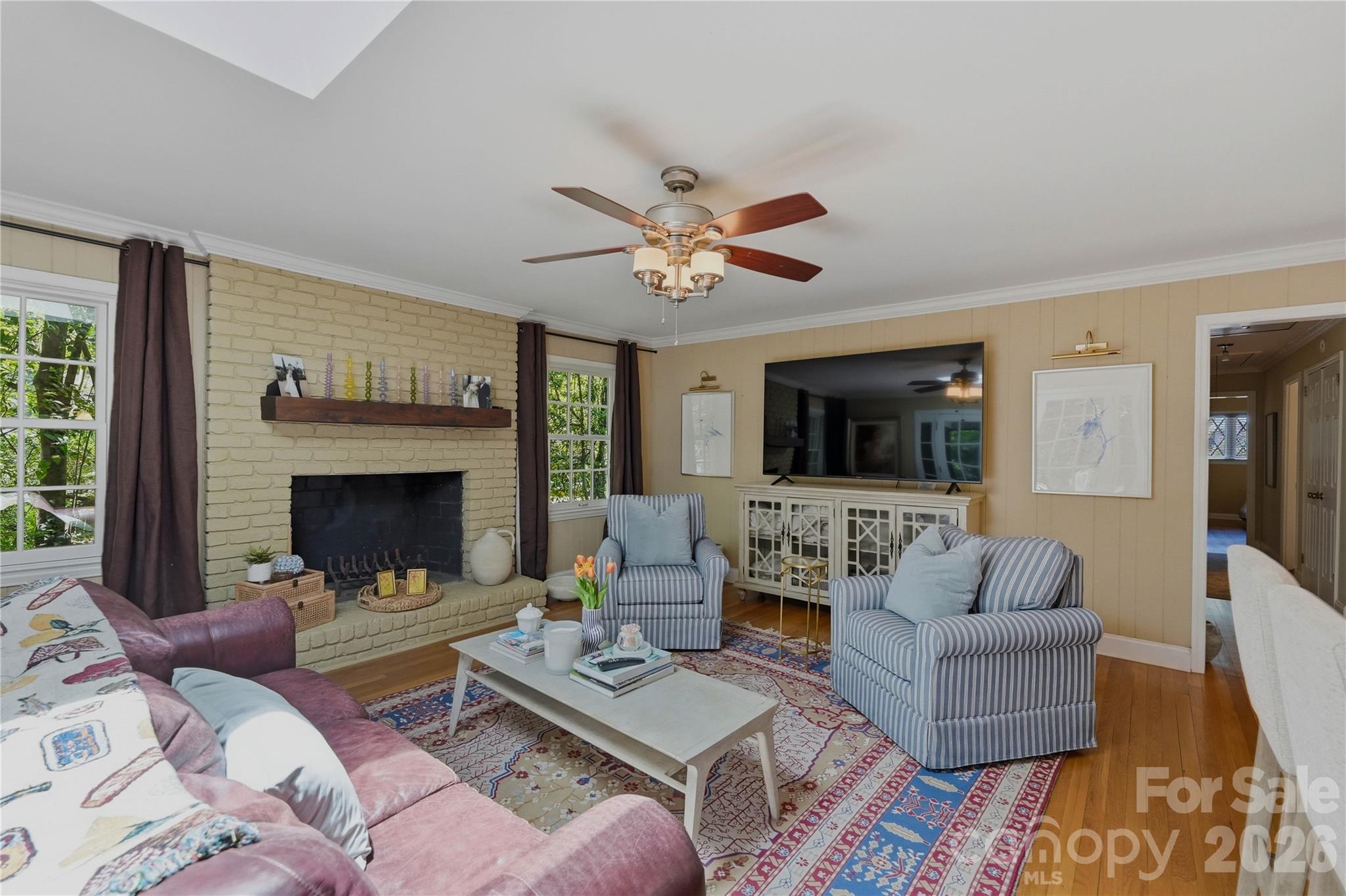 main property photo 14