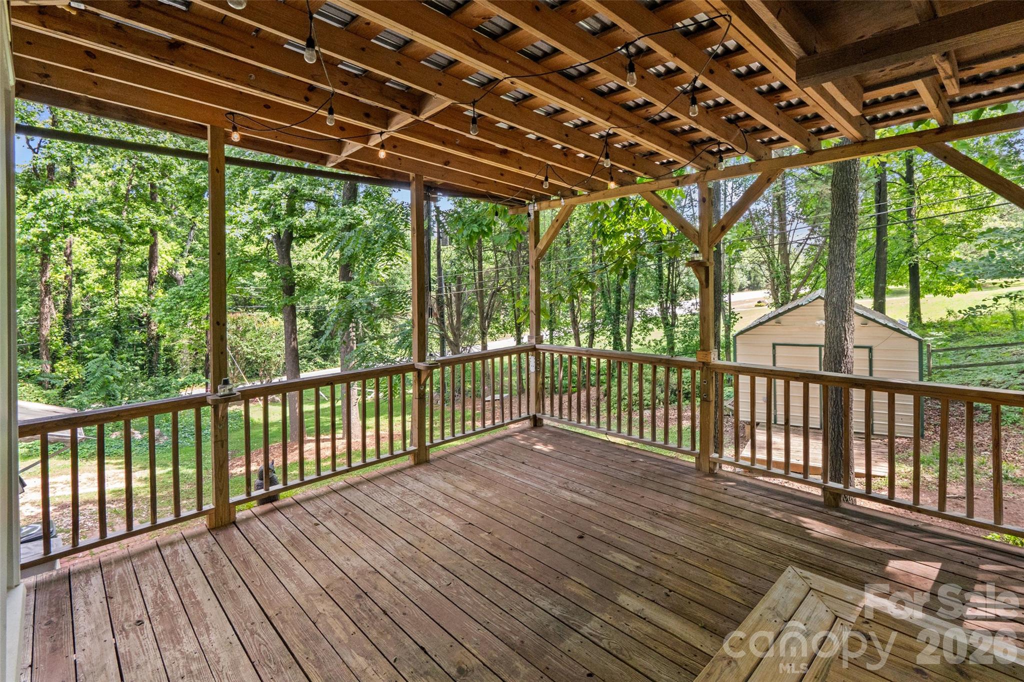 main property photo 34