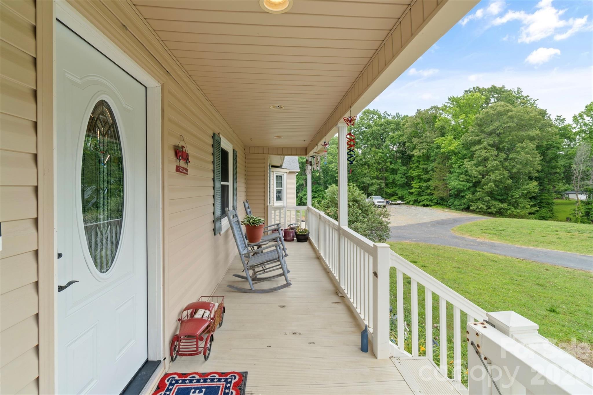 main property photo 3
