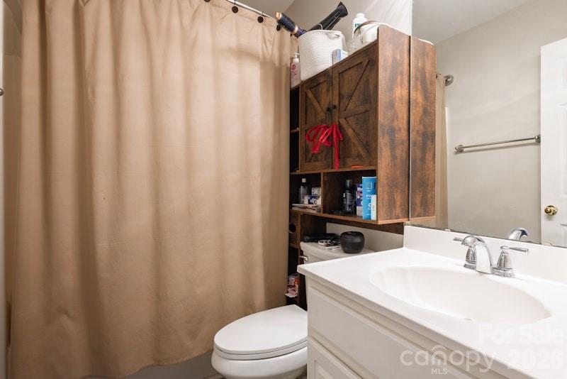 main property photo 16