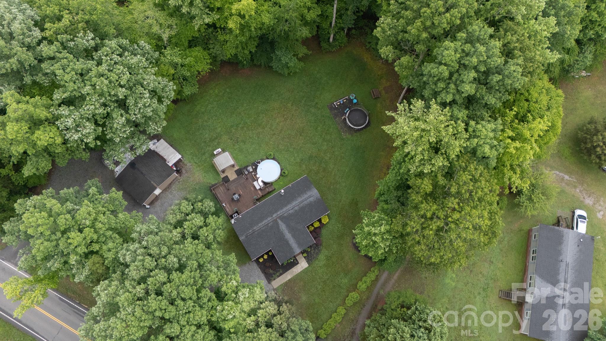 main property photo 25