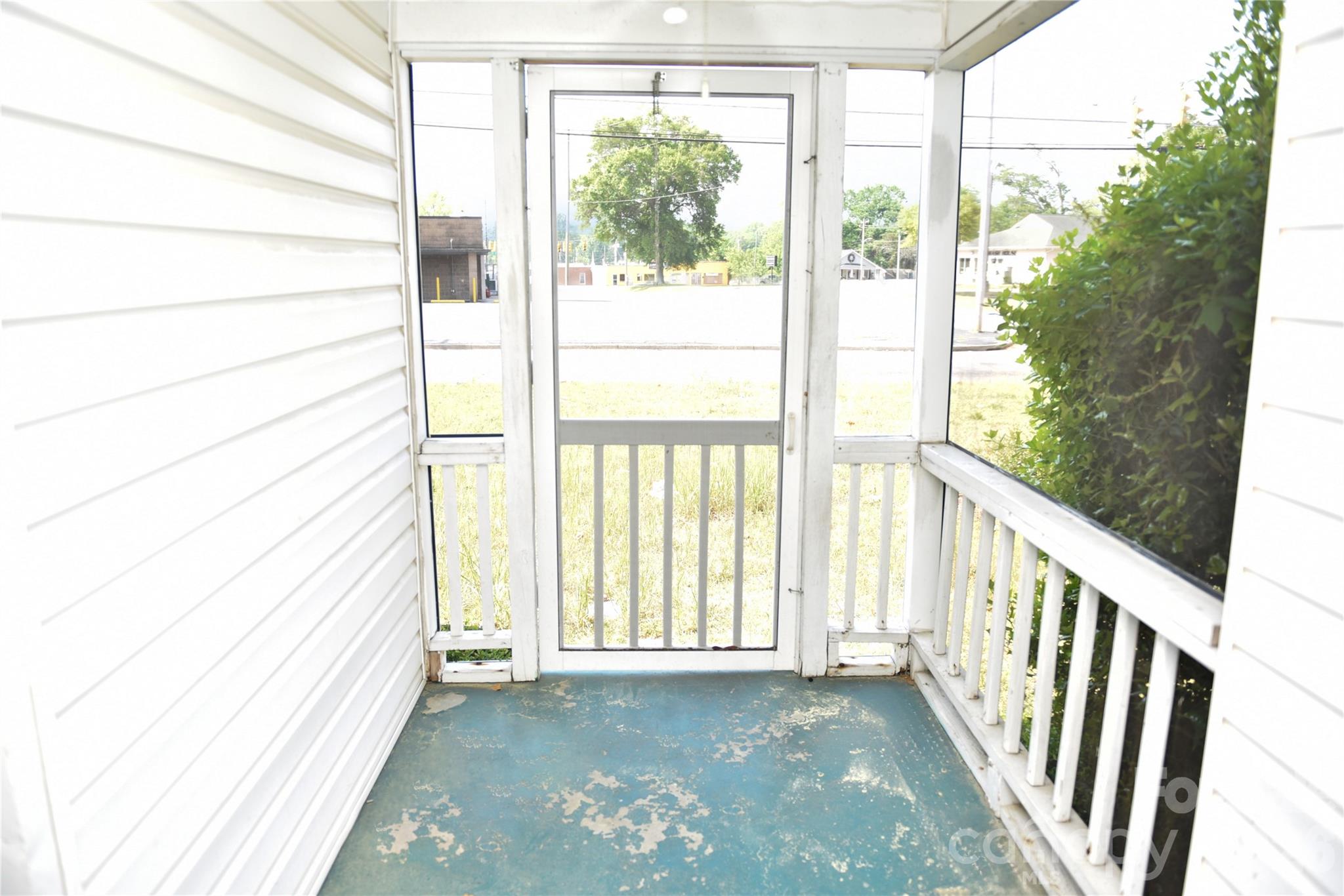main property photo 20