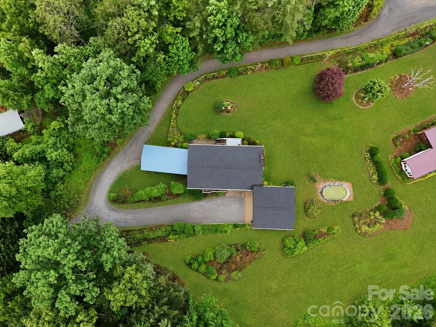 main property photo 13
