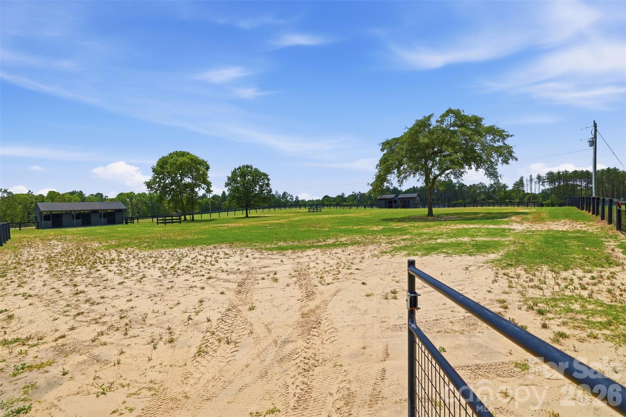 main property photo 18