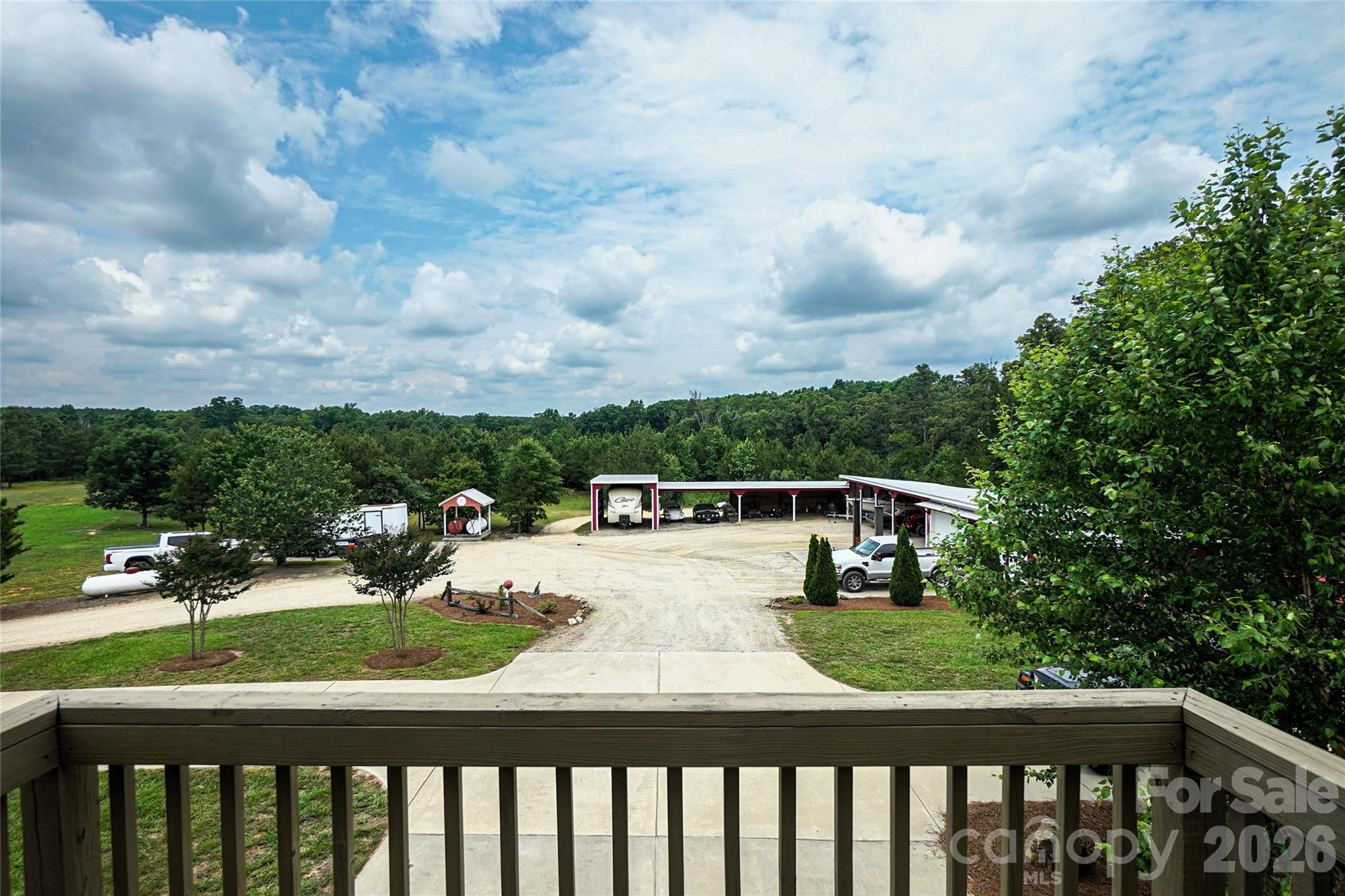 main property photo 27