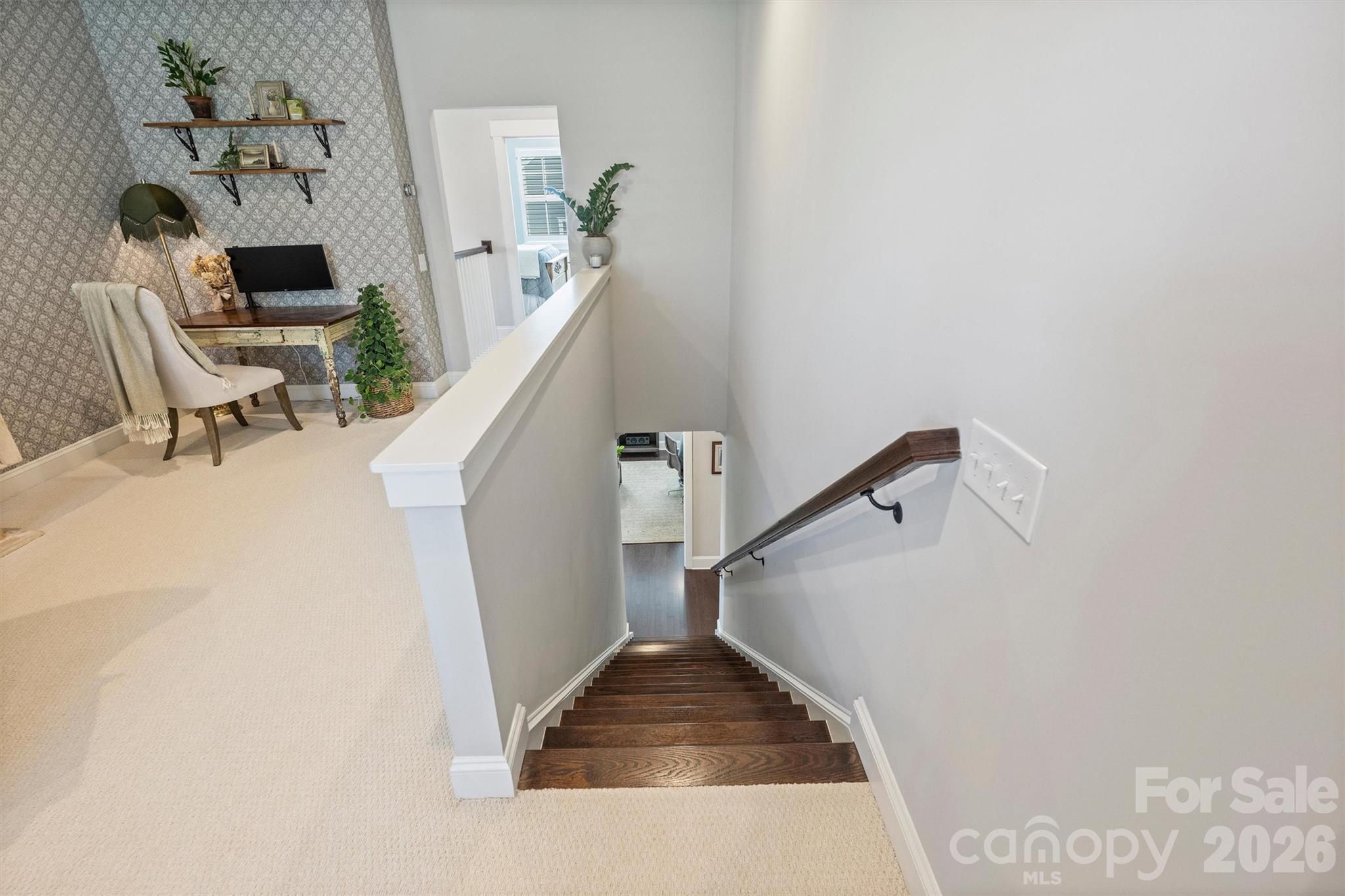 main property photo 31