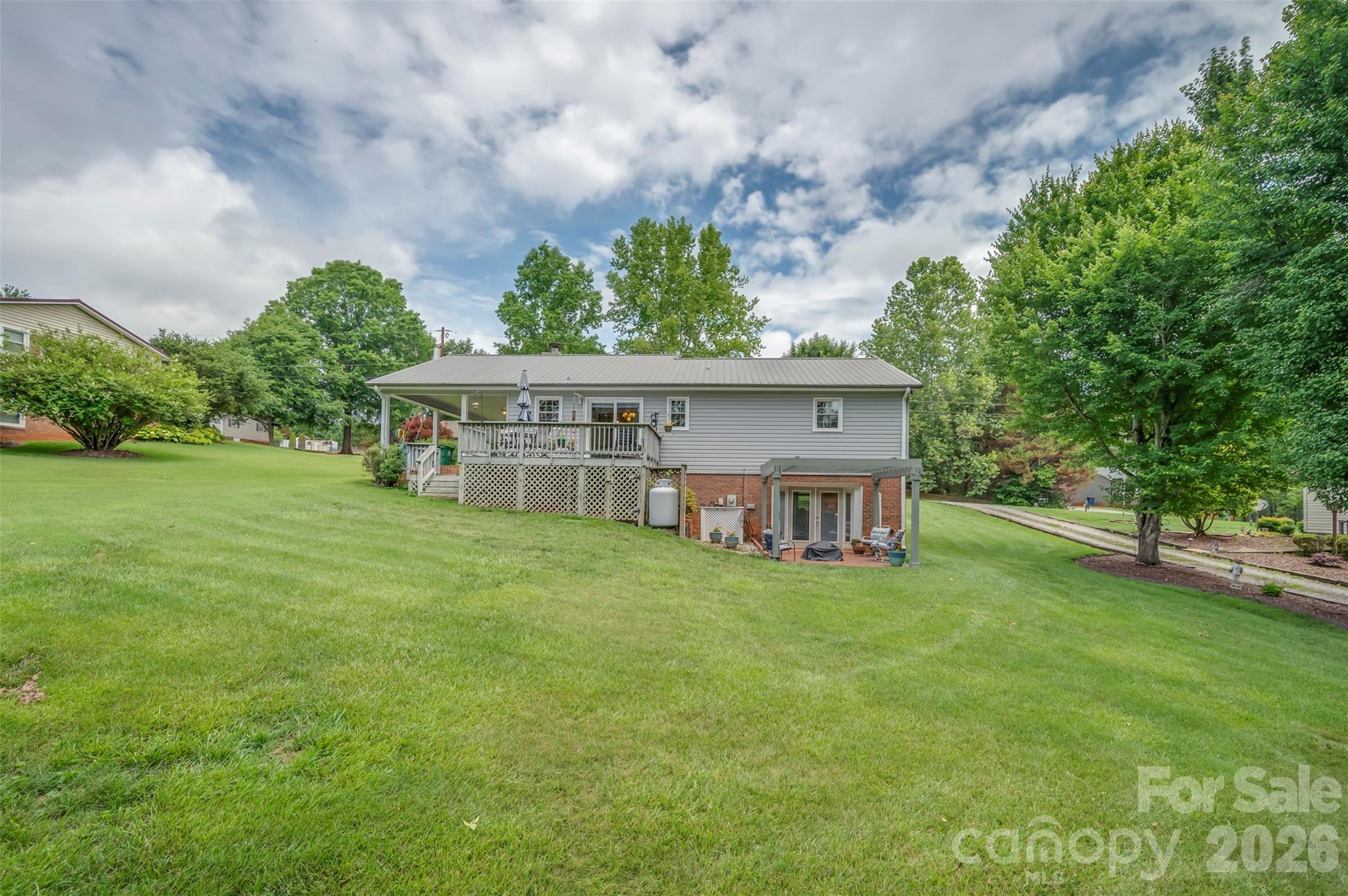 main property photo 46