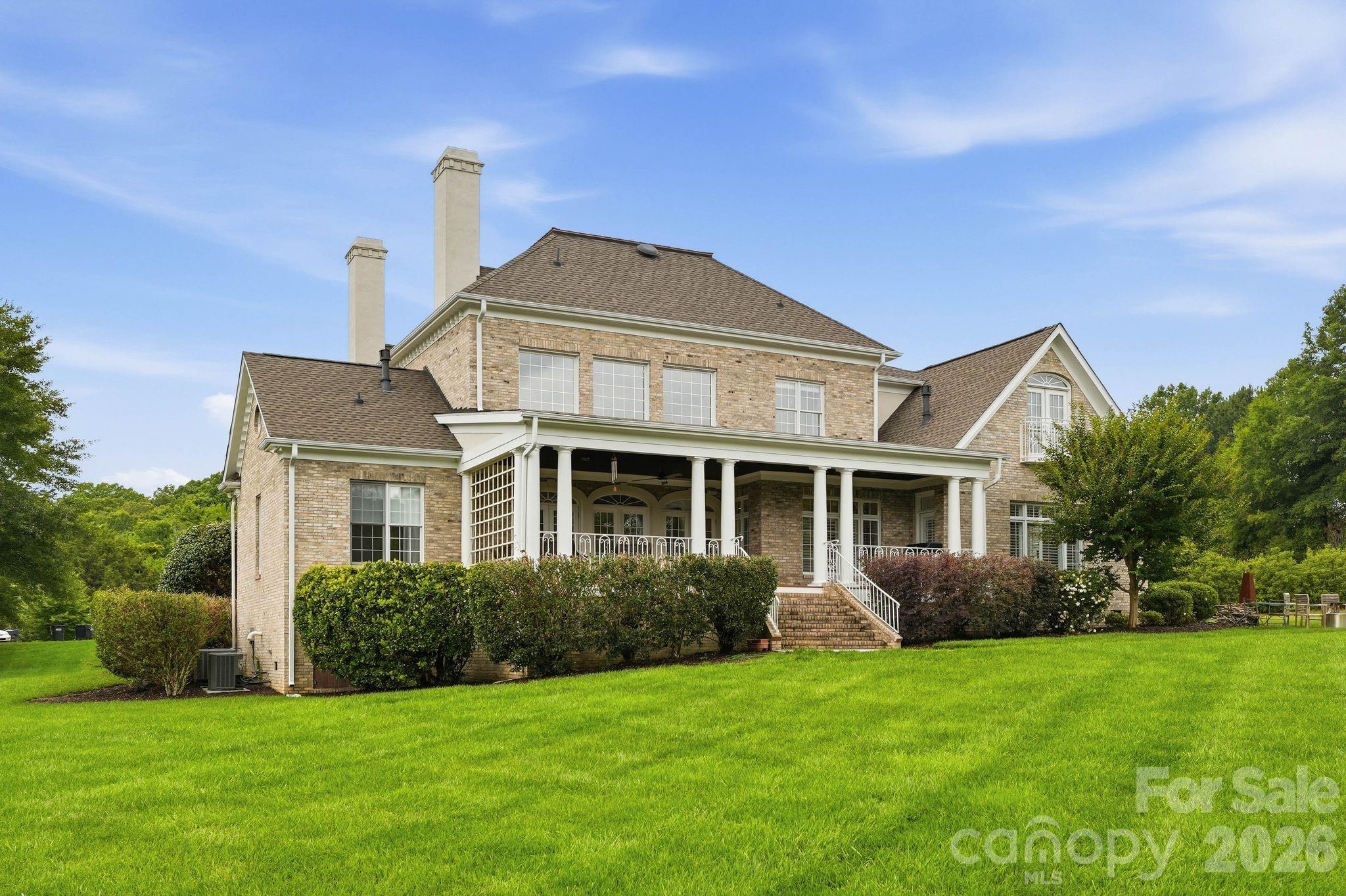 main property photo 40
