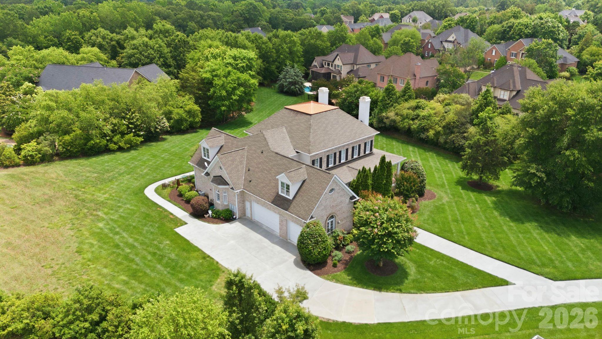 main property photo 45