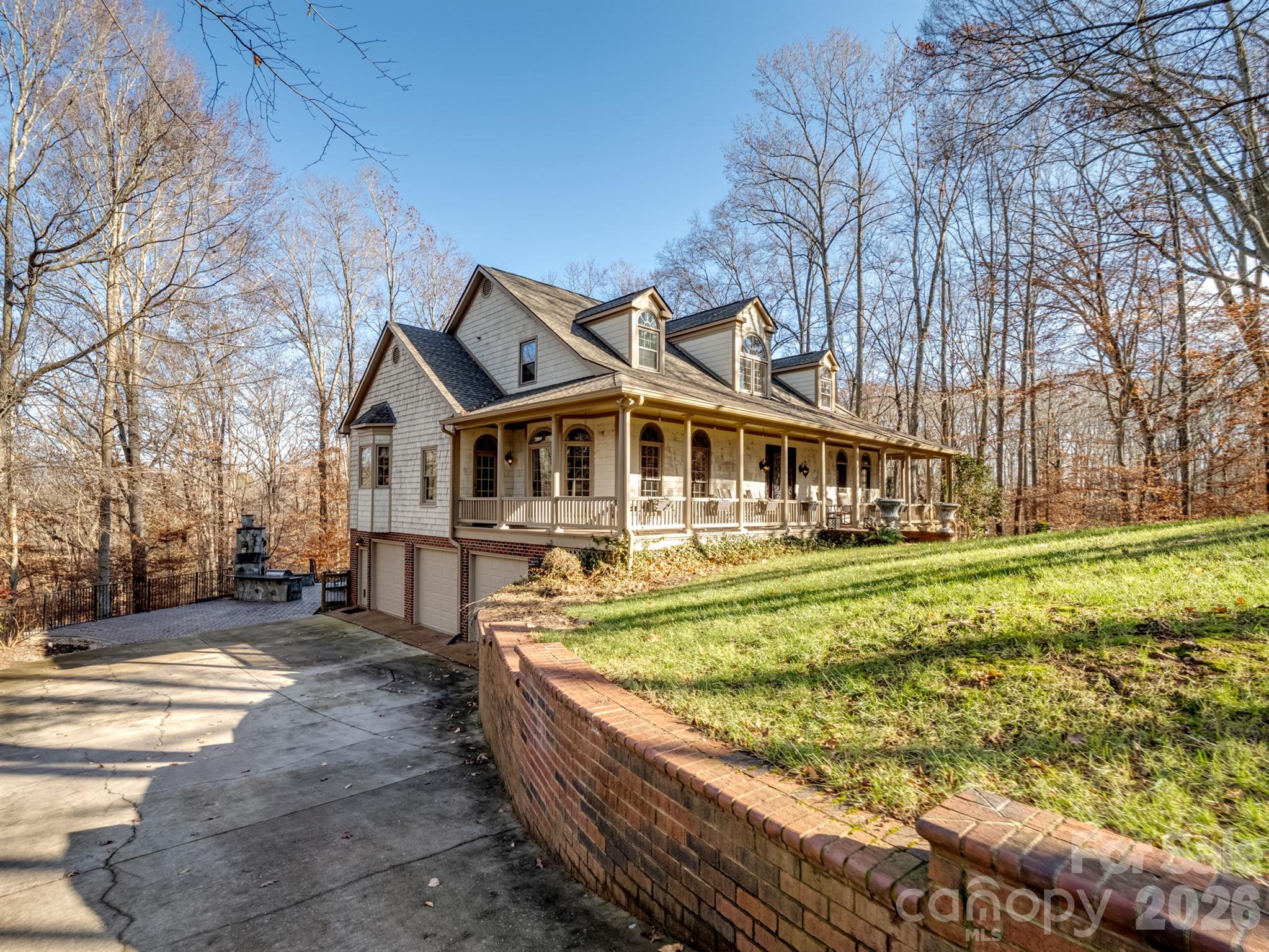 main property photo 37