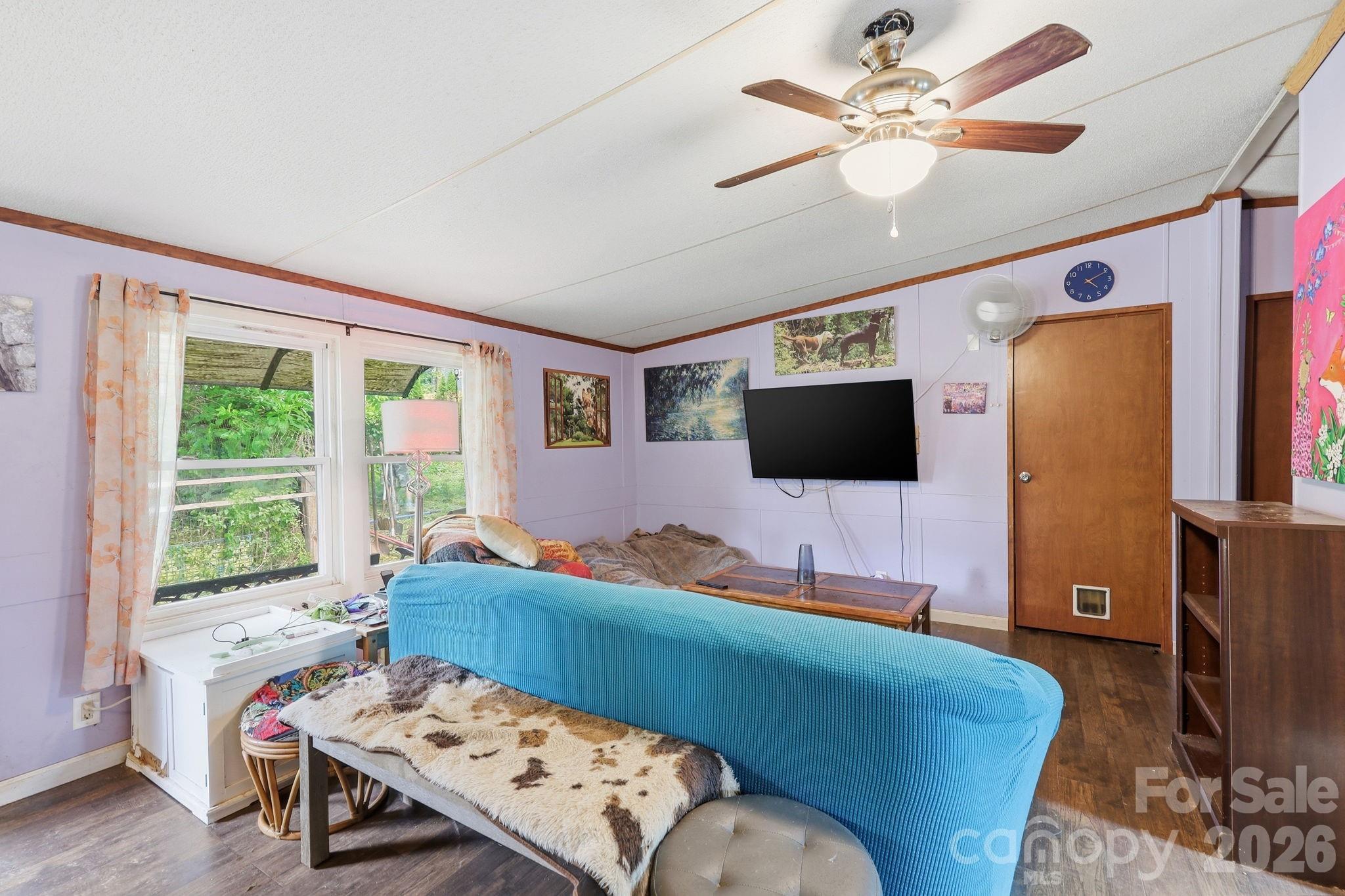 main property photo 4
