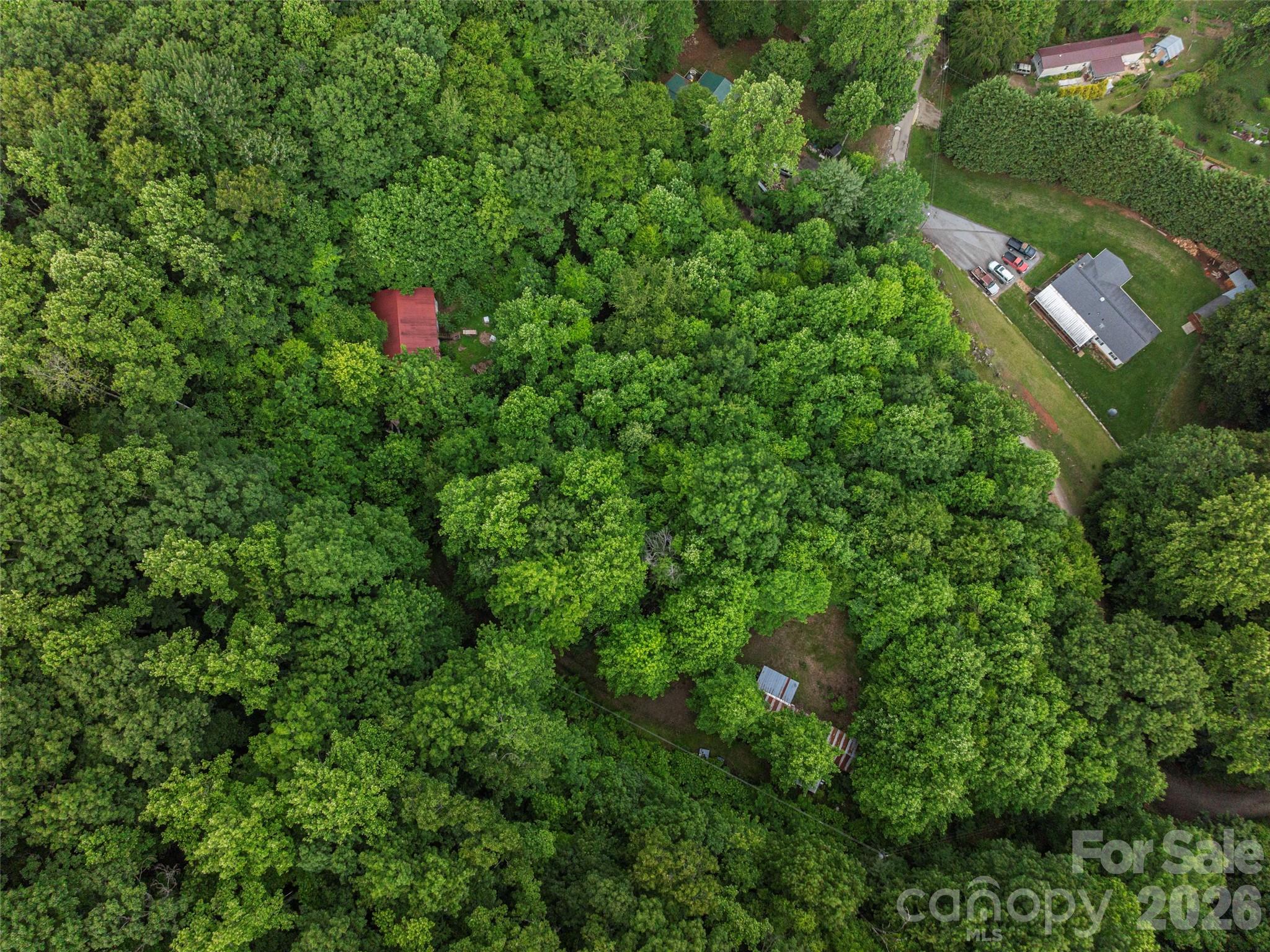 main property photo 10