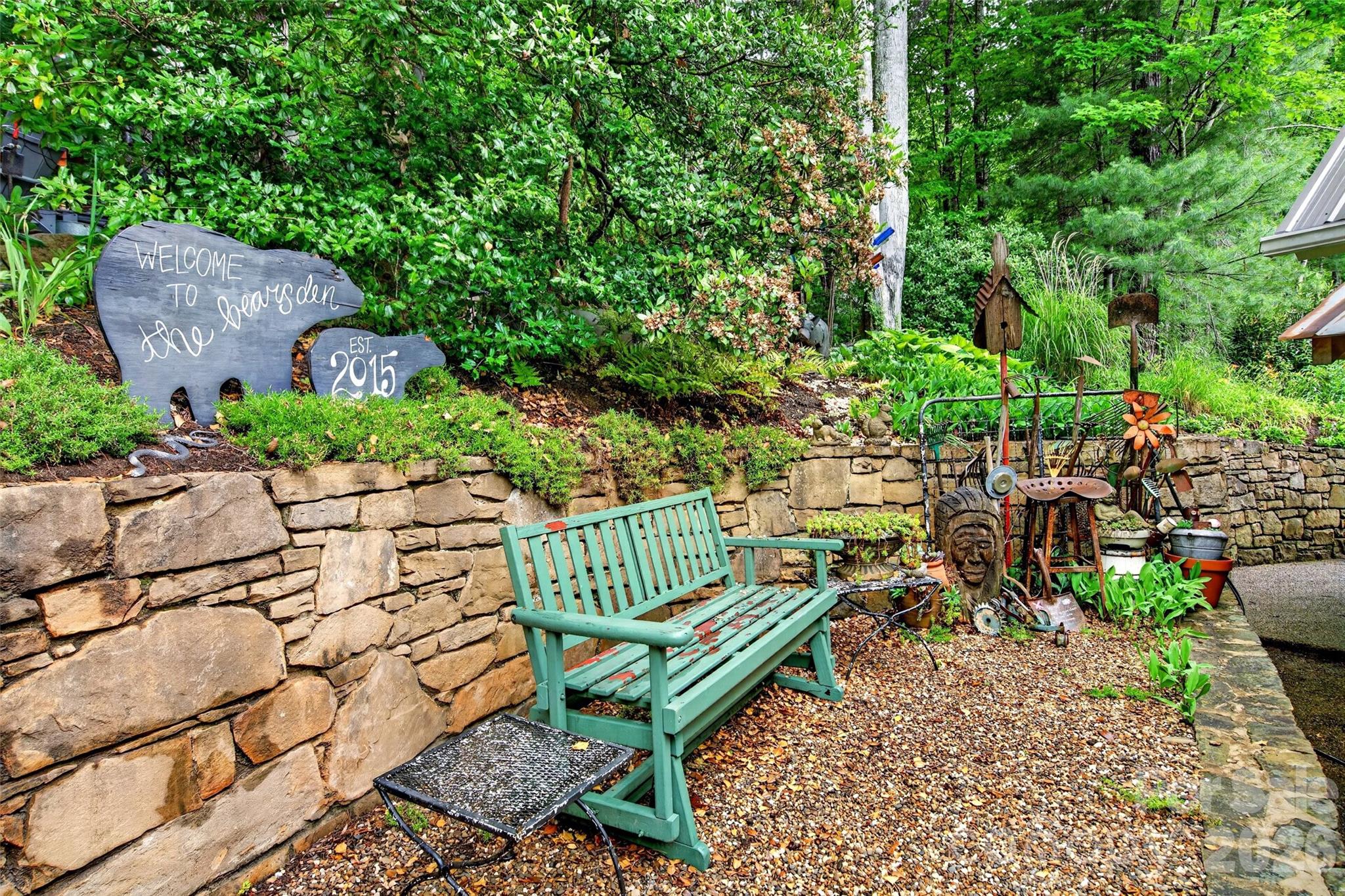 main property photo 41