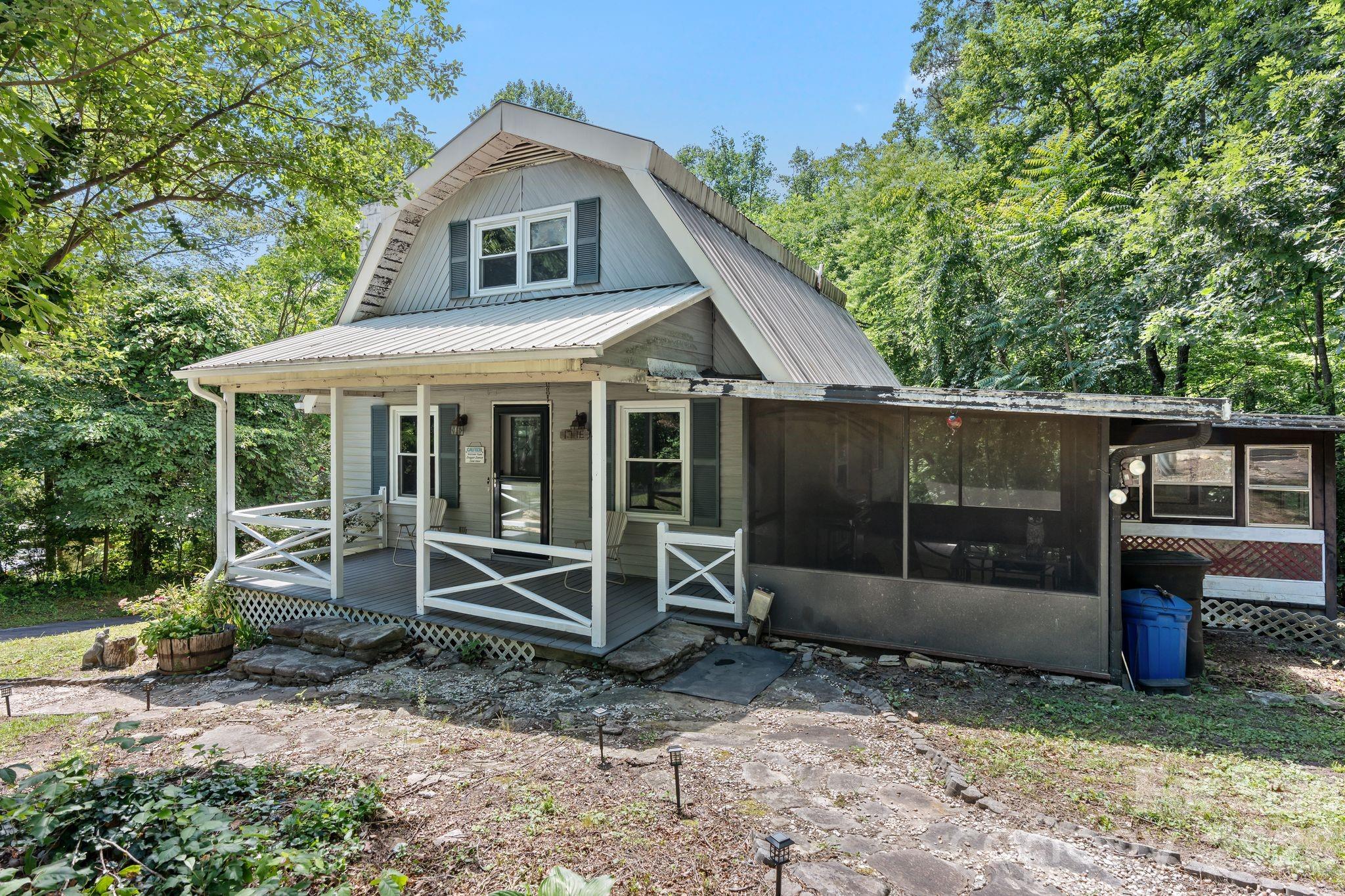 main property photo 38