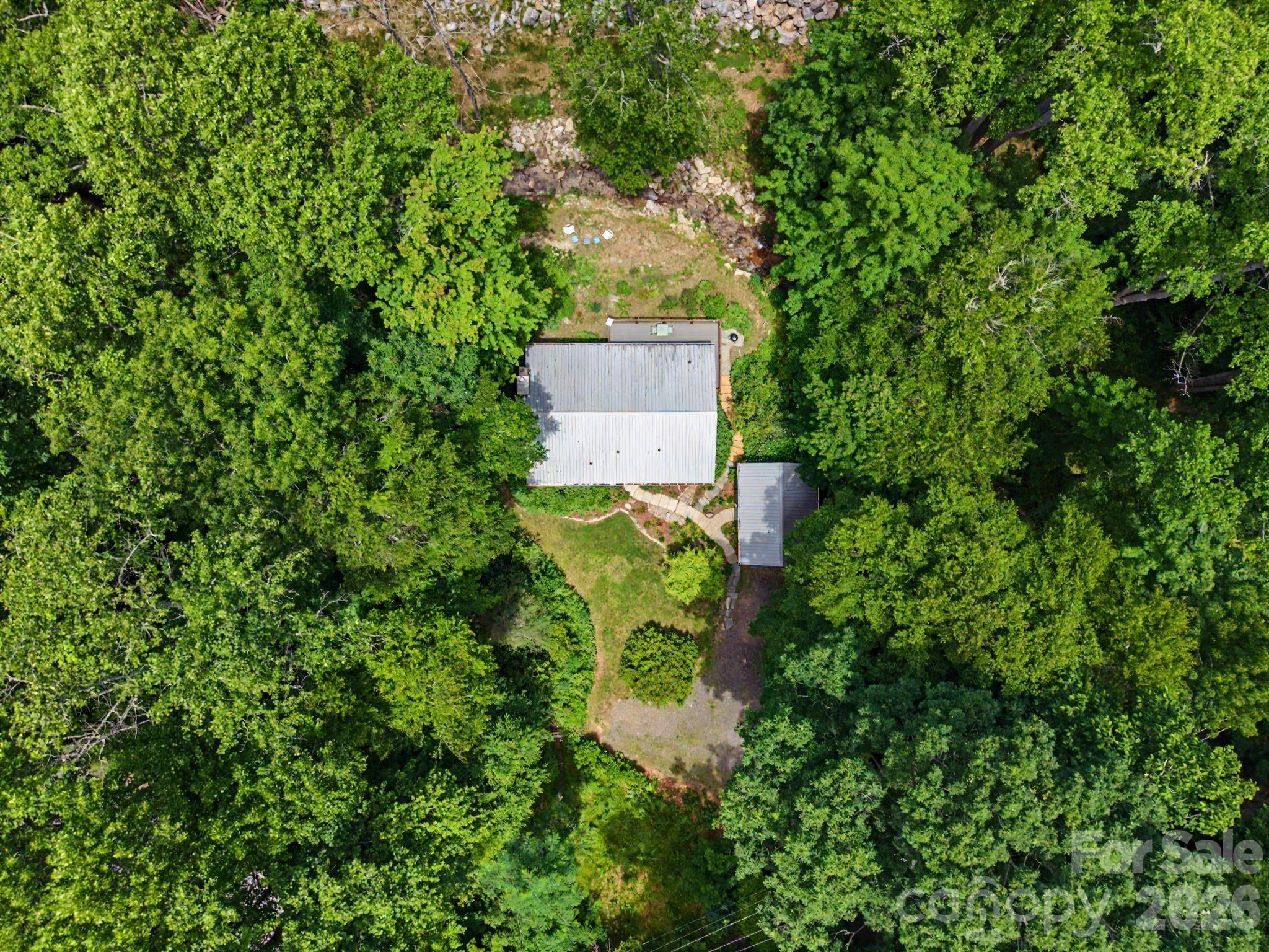 main property photo 40