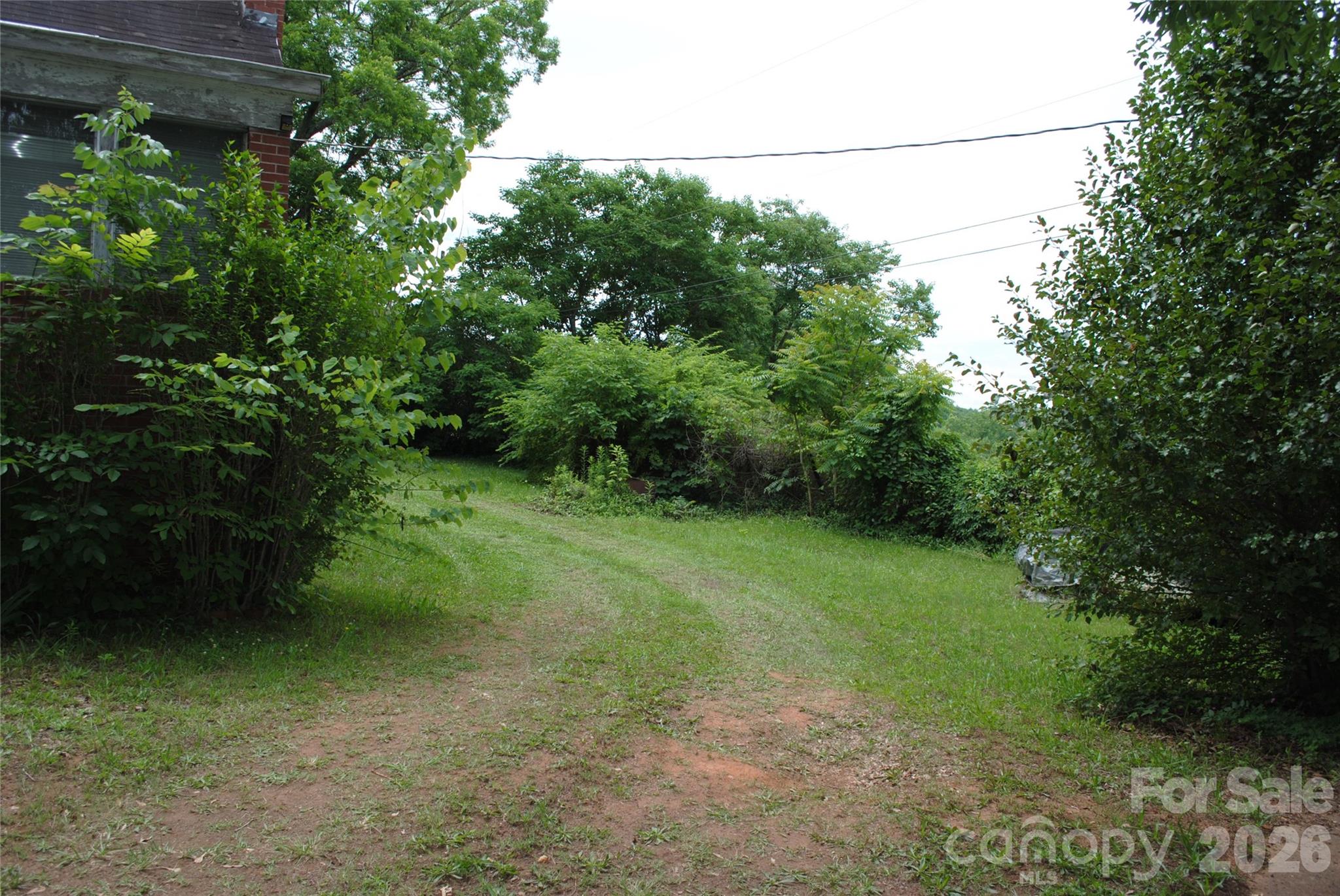 main property photo 13