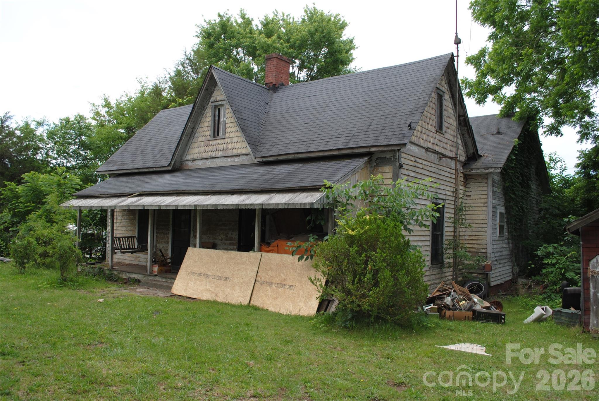 main property photo 19