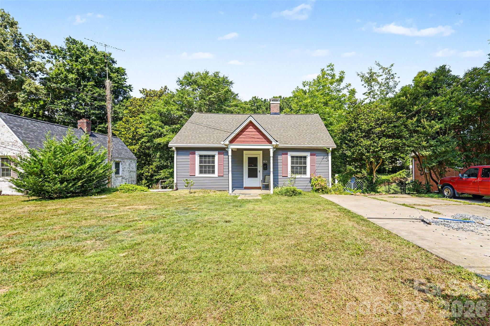 main property photo 1