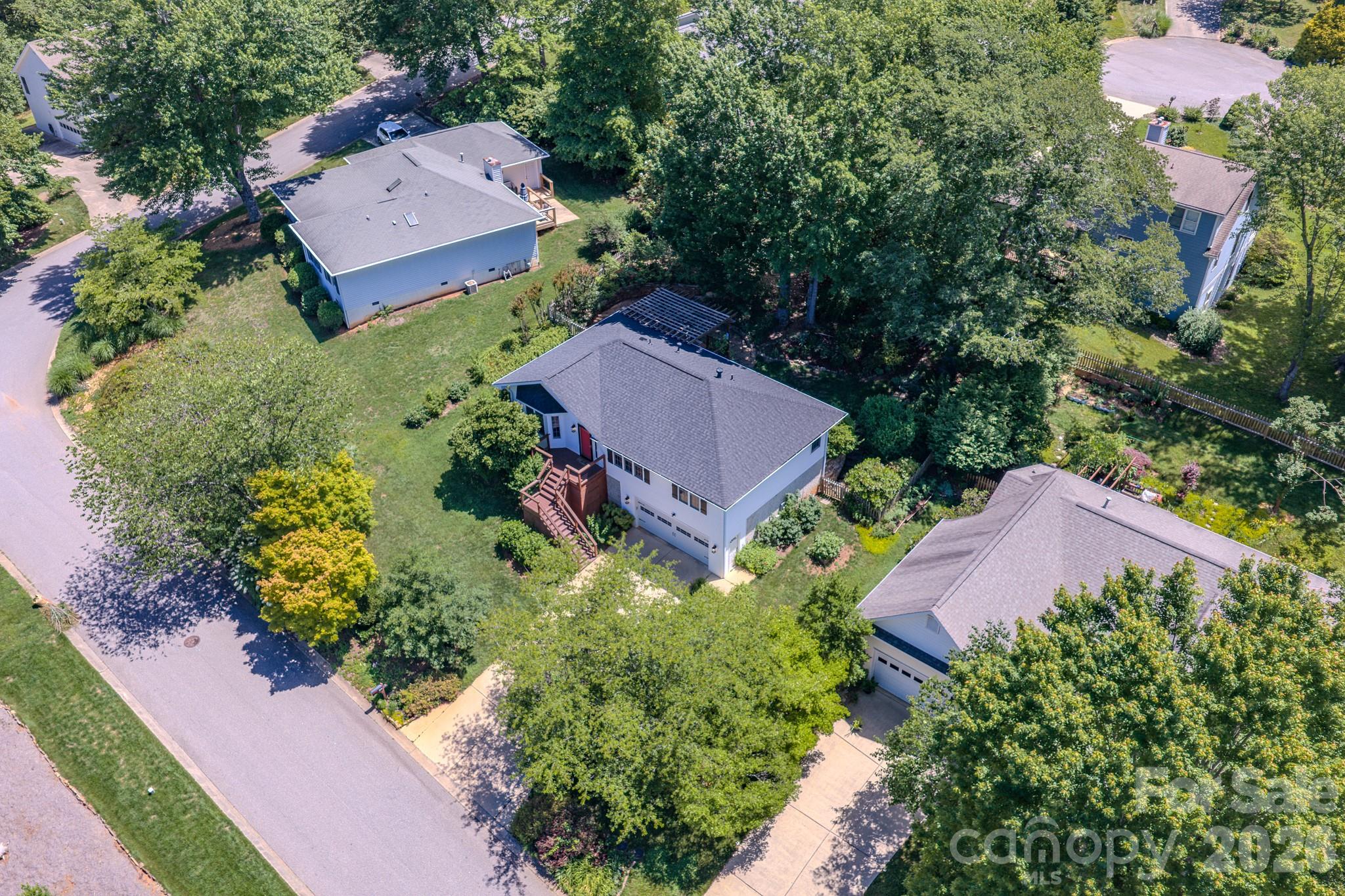 main property photo 42