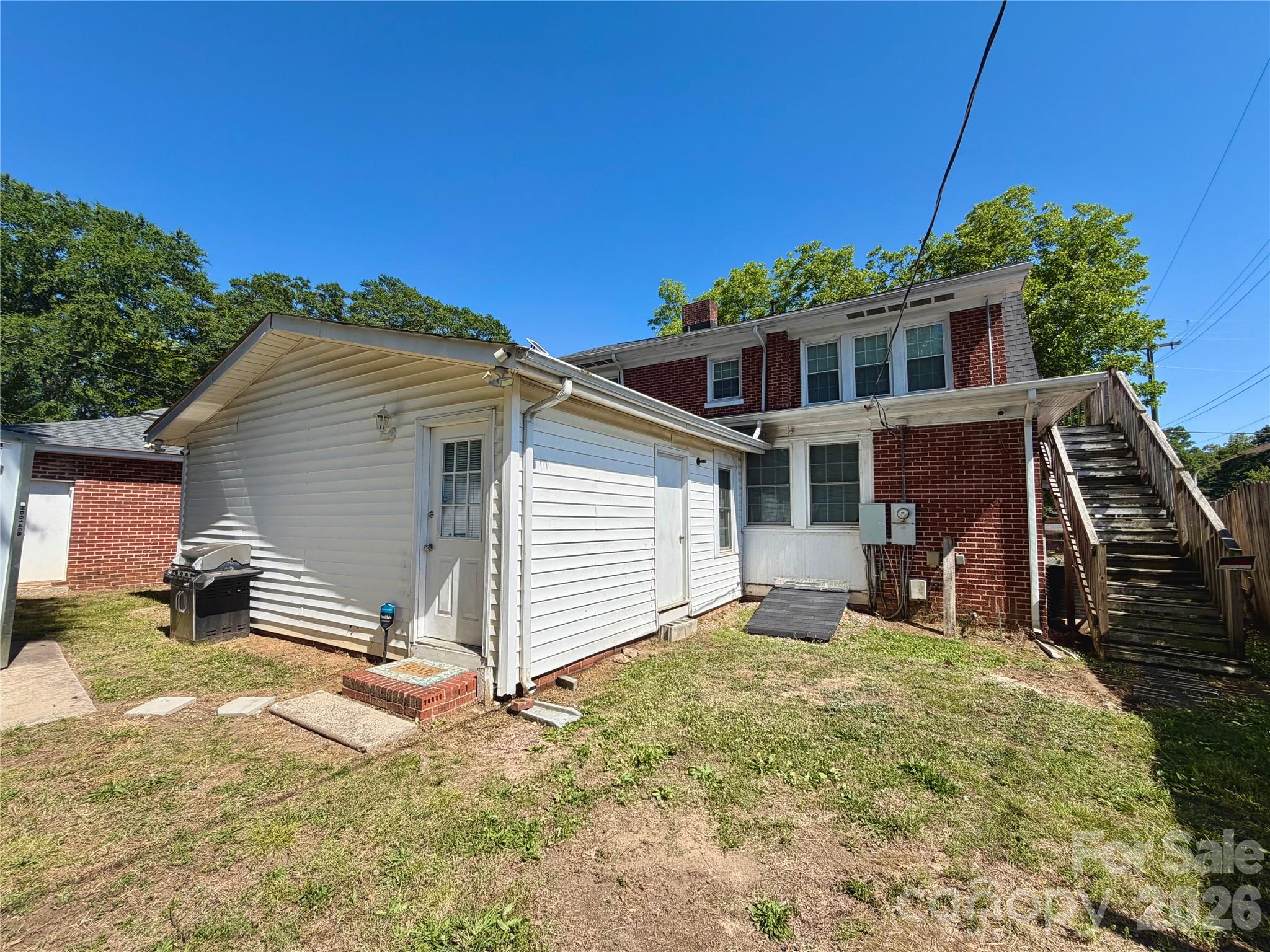 main property photo 37