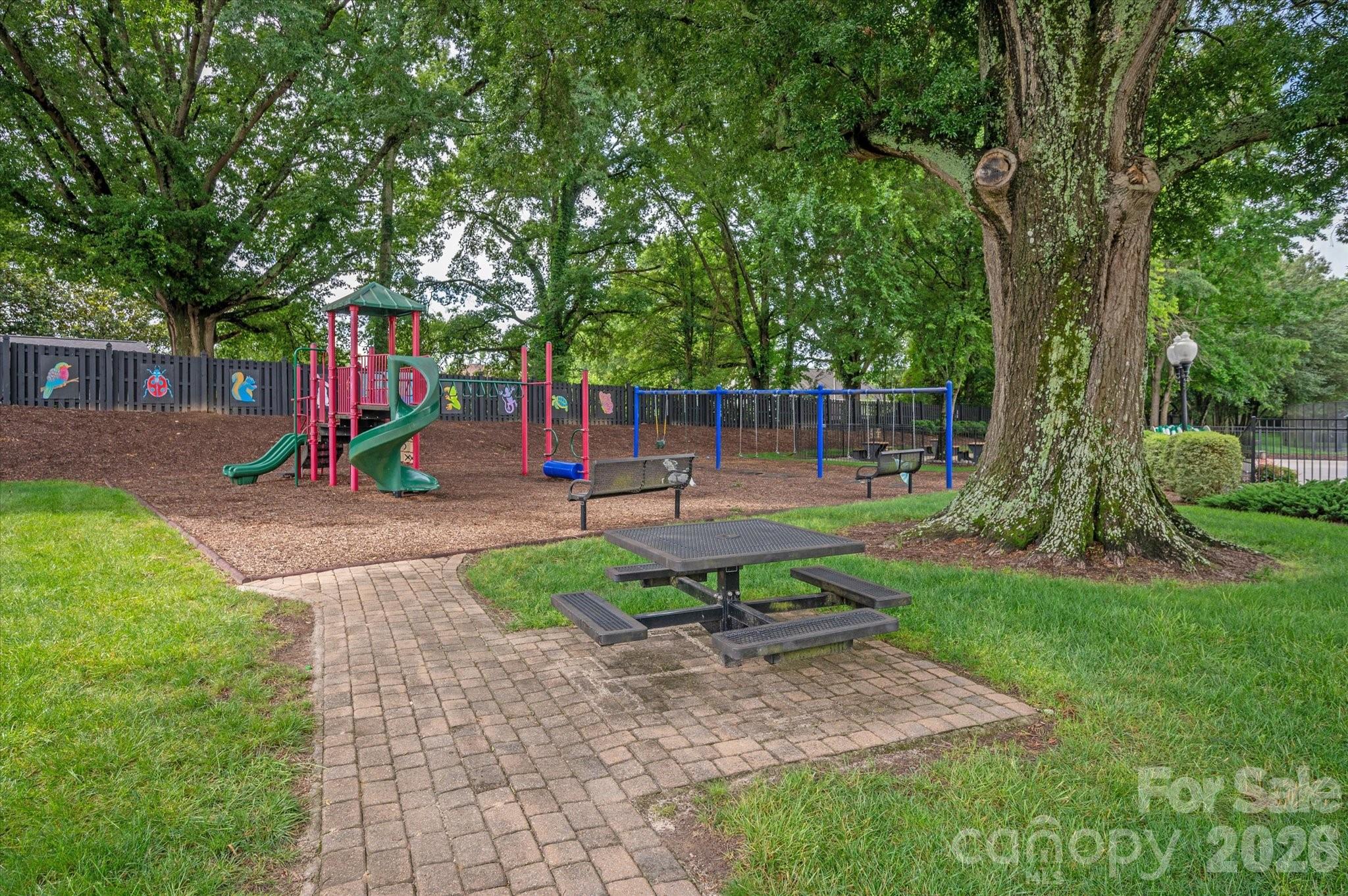main property photo 47