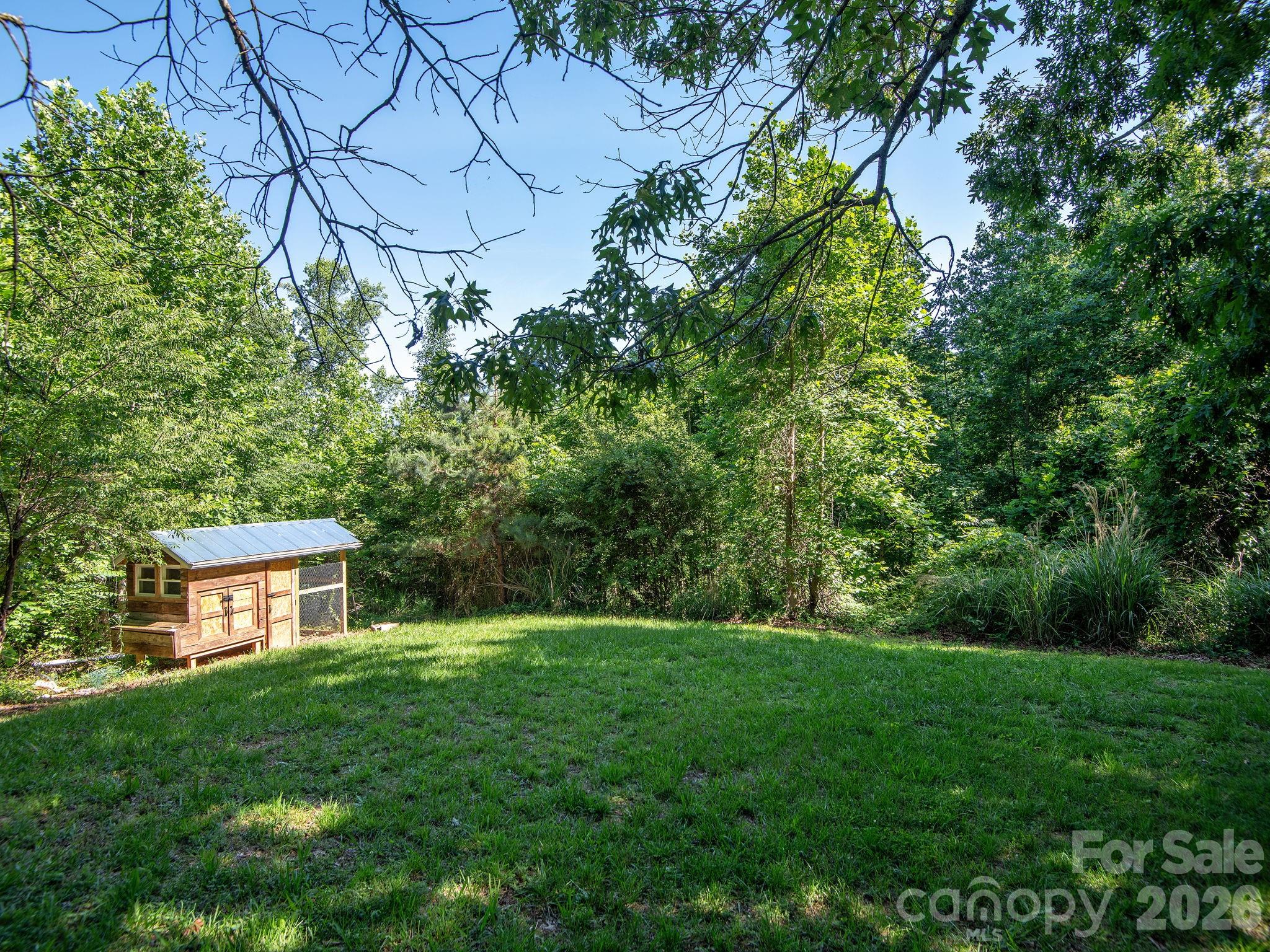 main property photo 21
