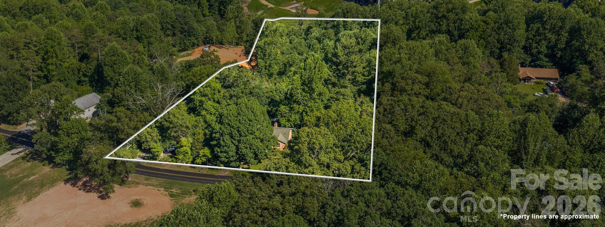 main property photo 25