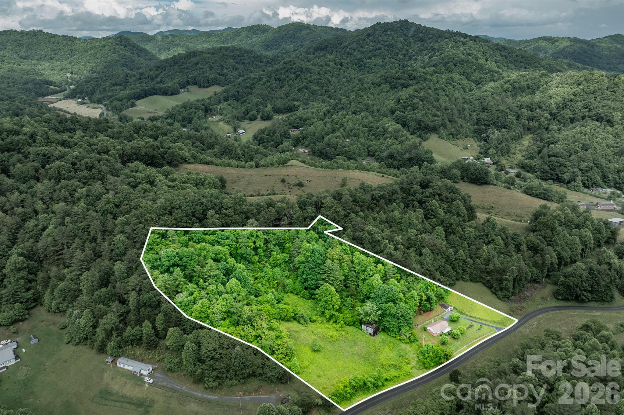main property photo 35