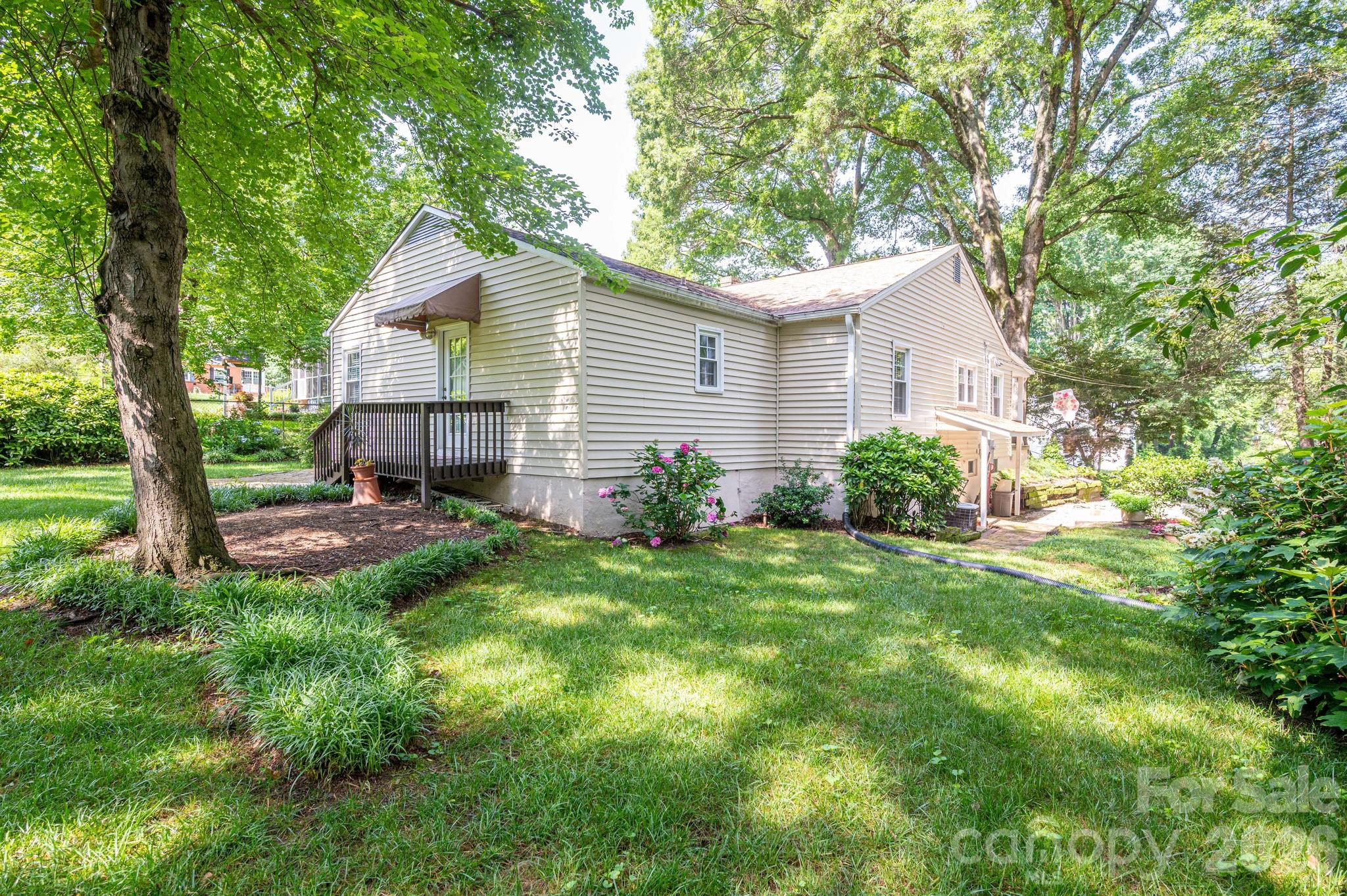 property viewer photo 38