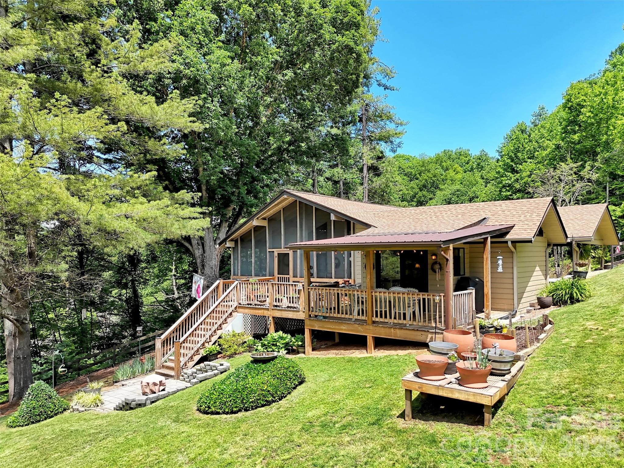 main property photo 47