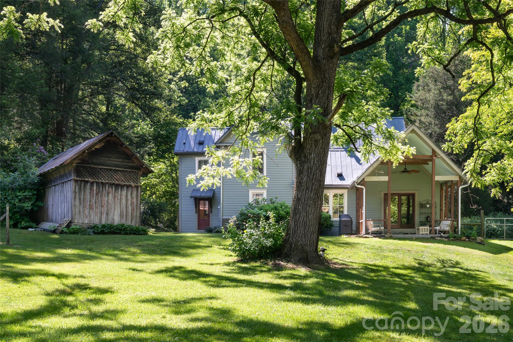 main property photo 33