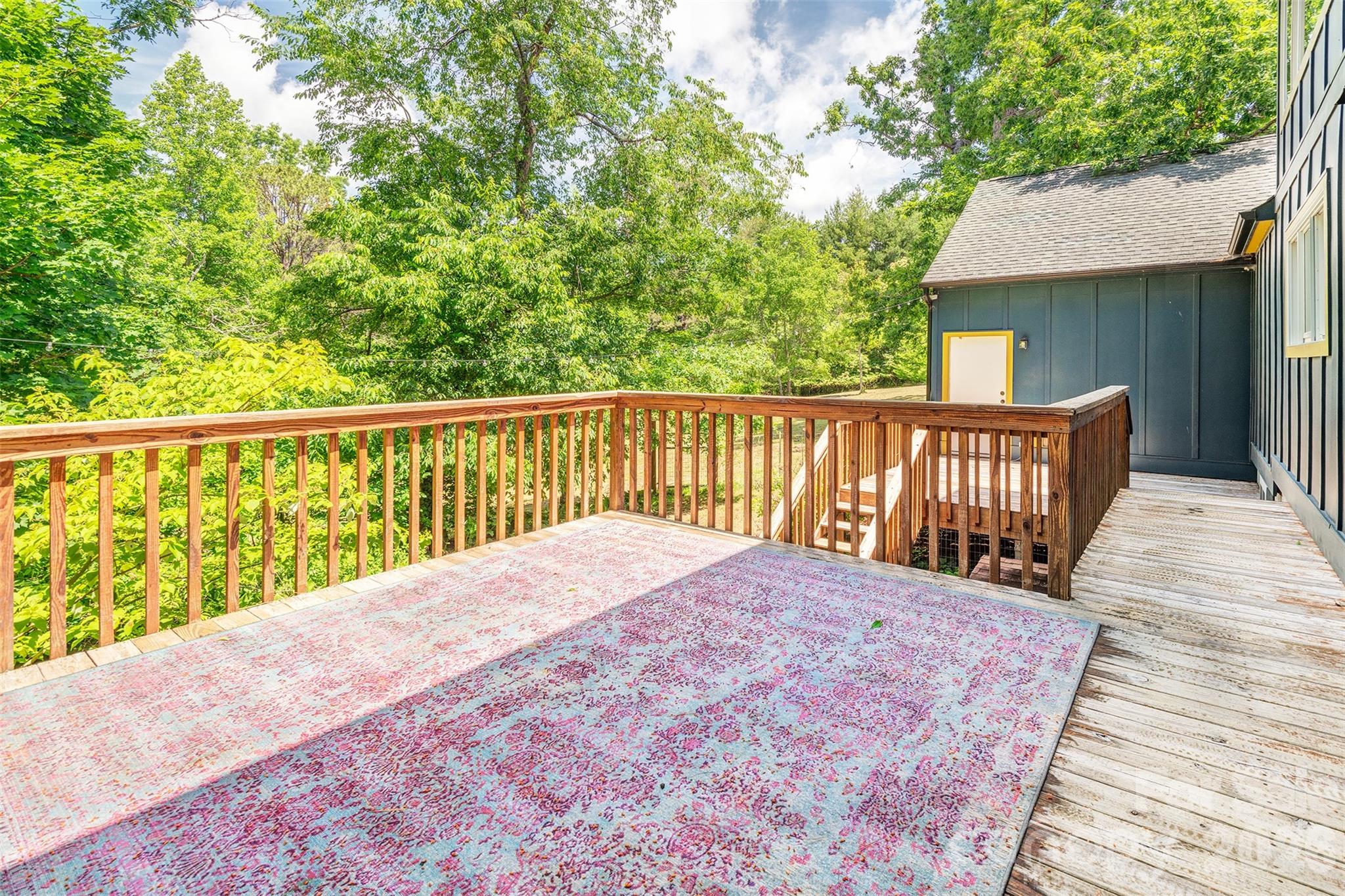 main property photo 37