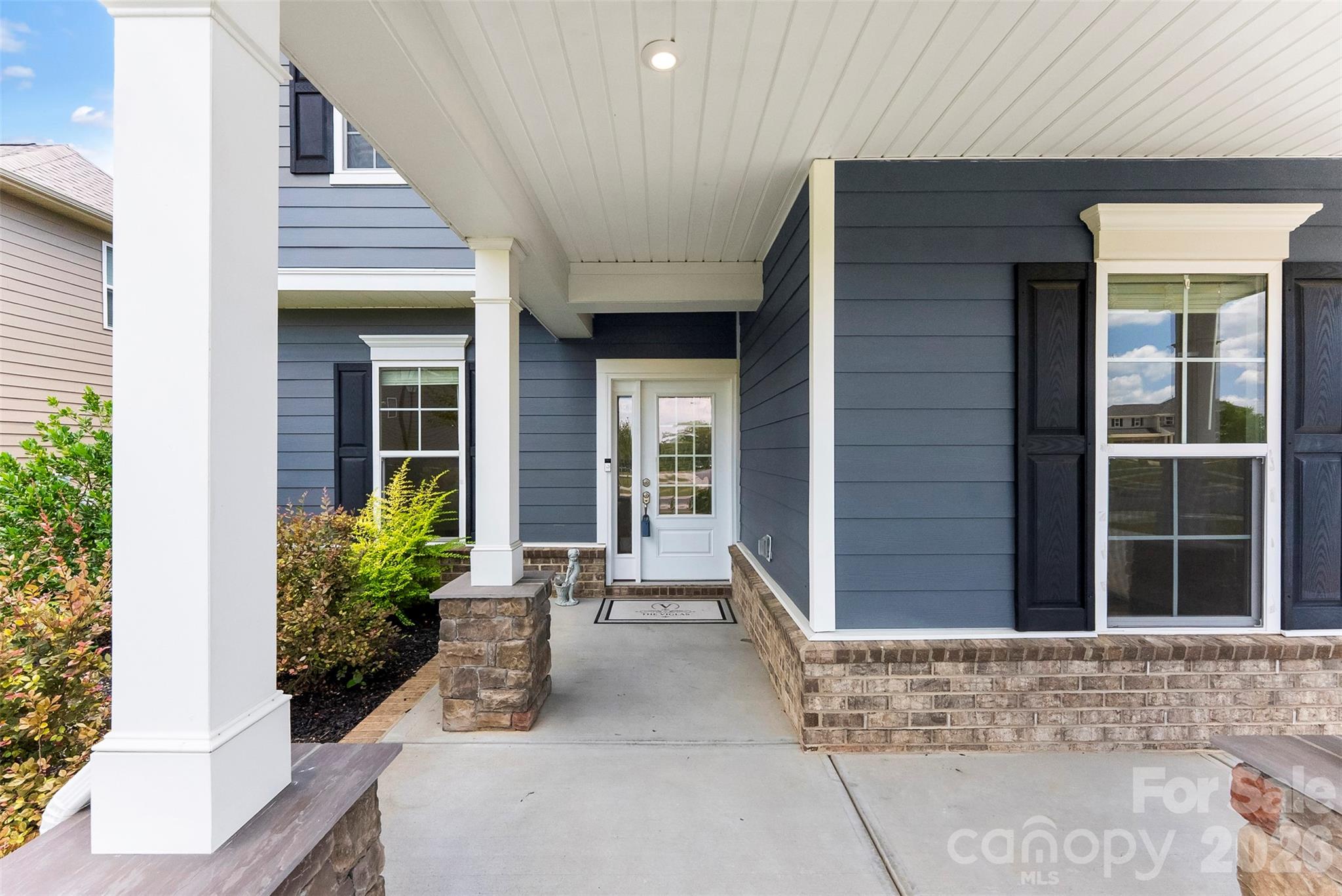 main property photo 45