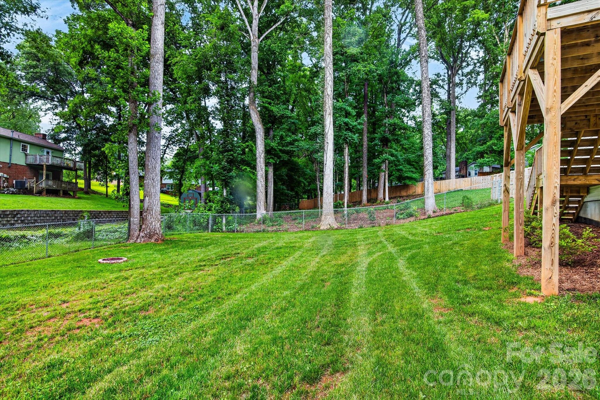main property photo 34