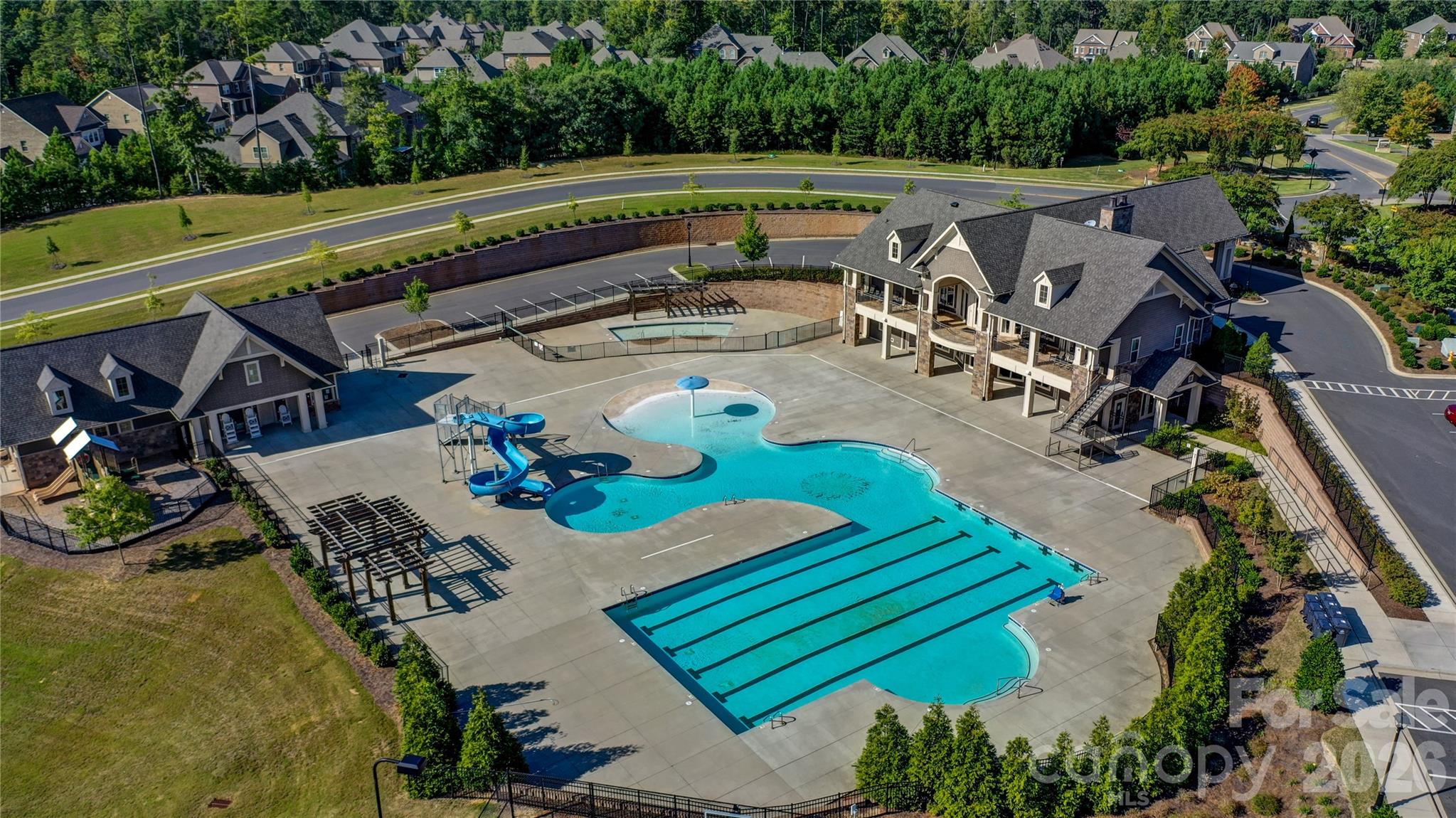main property photo 44