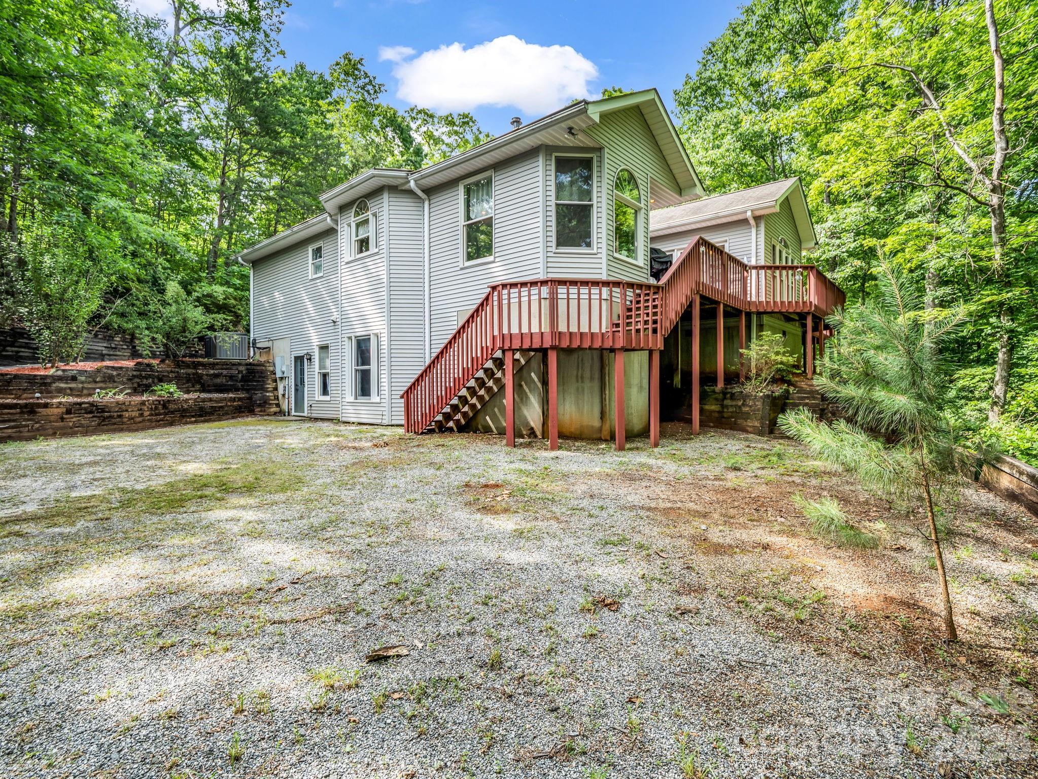 main property photo 42