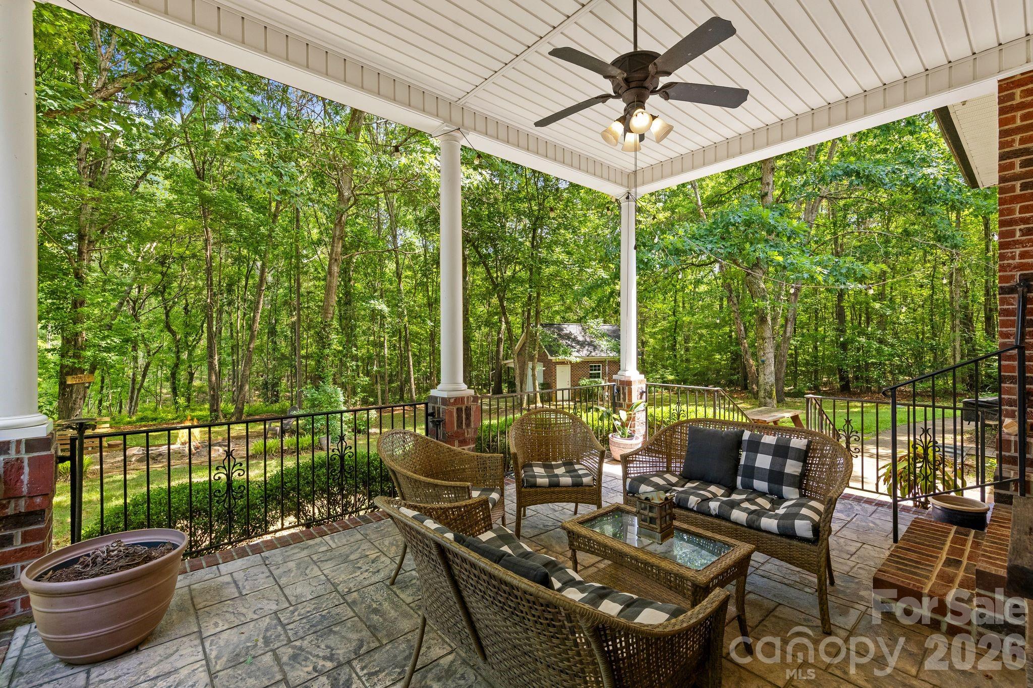 main property photo 35