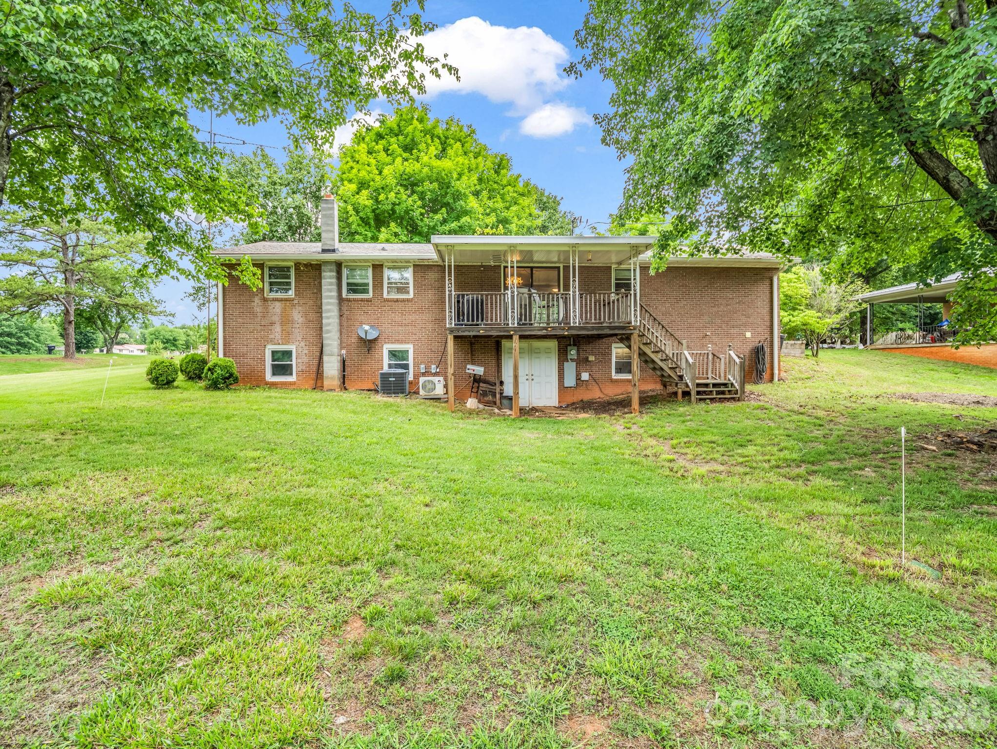 property viewer photo 4