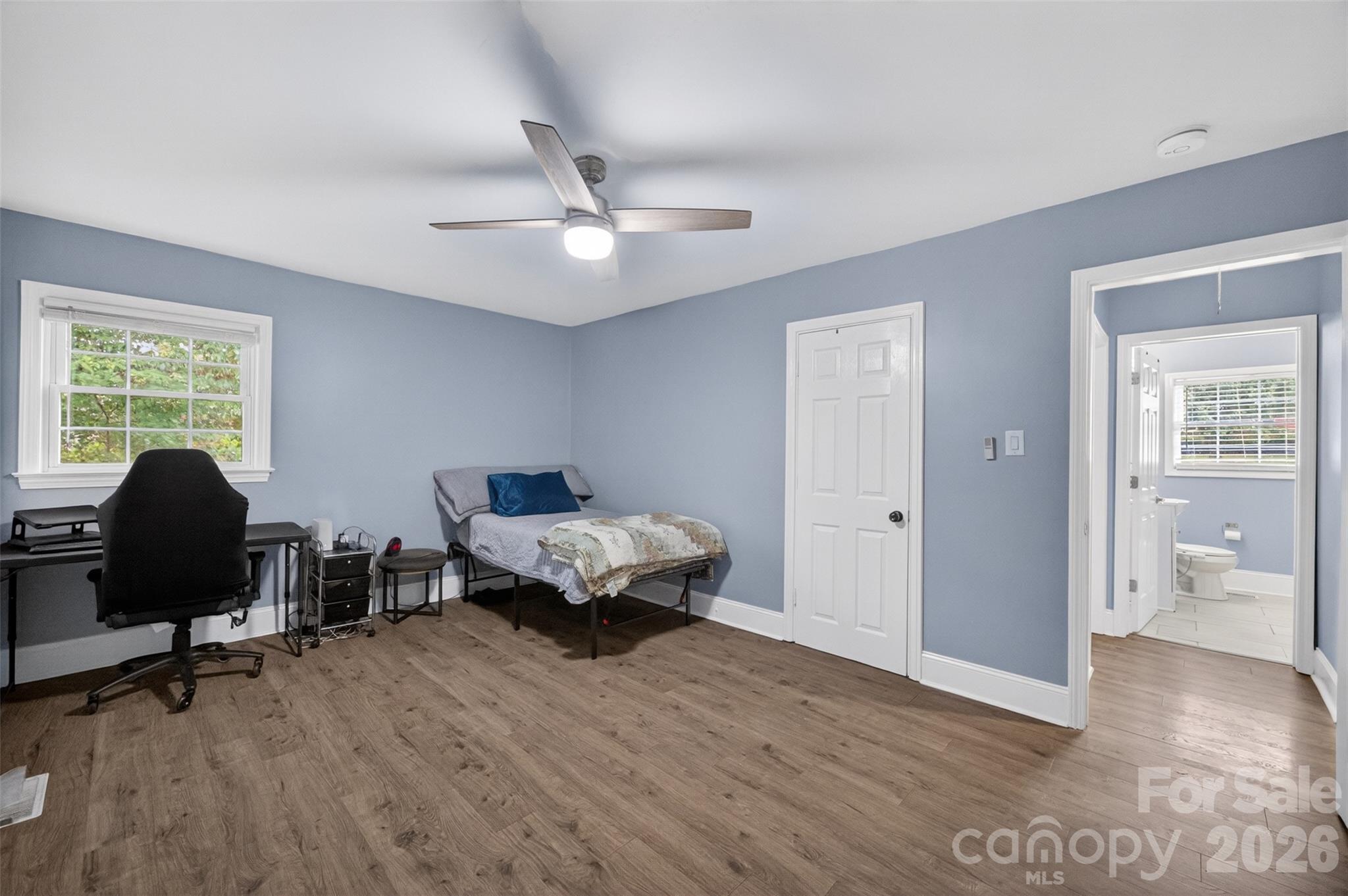 main property photo 20