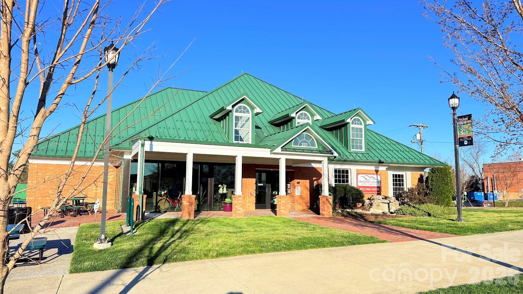 main property photo 33