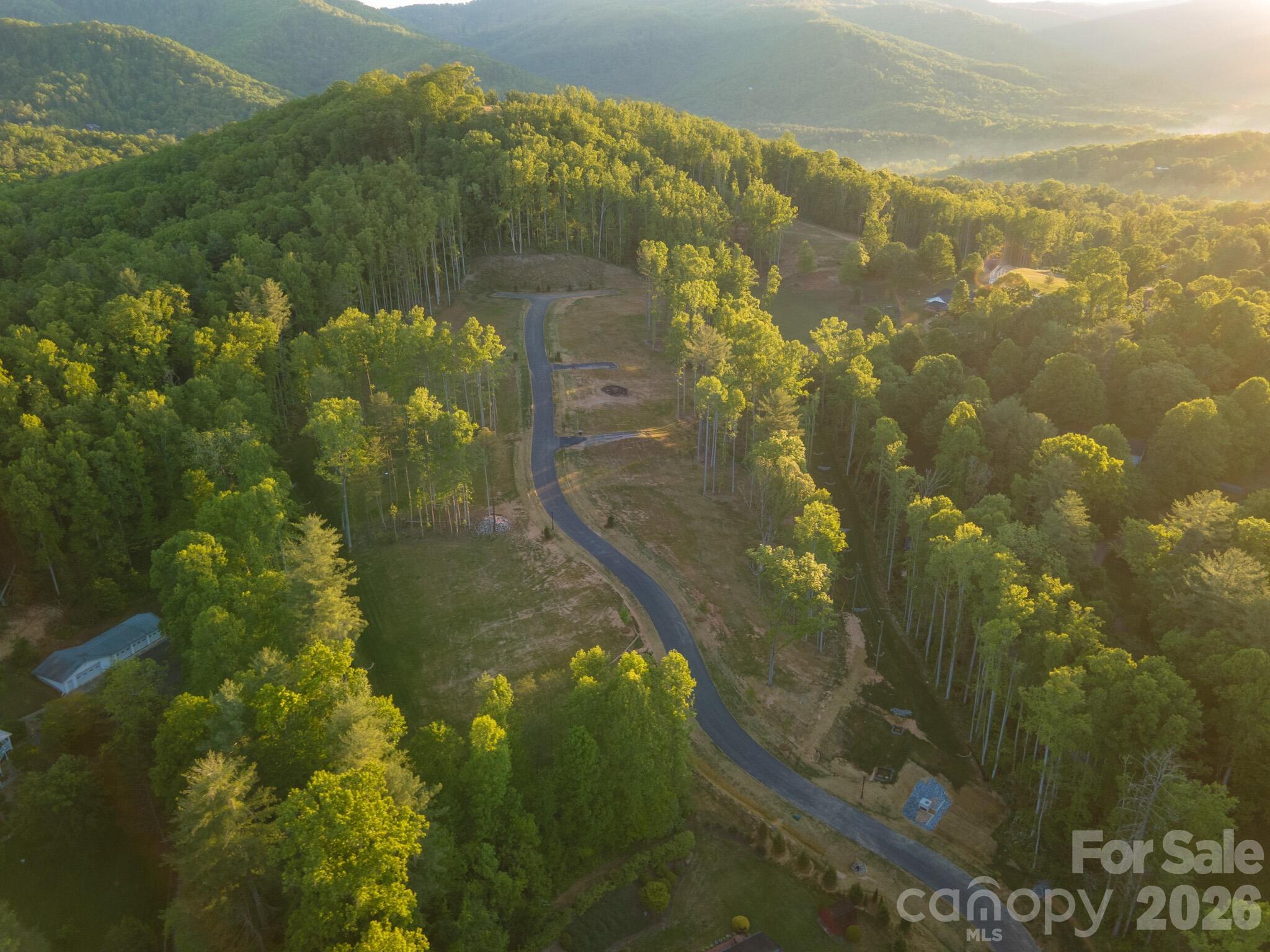 main property photo 13