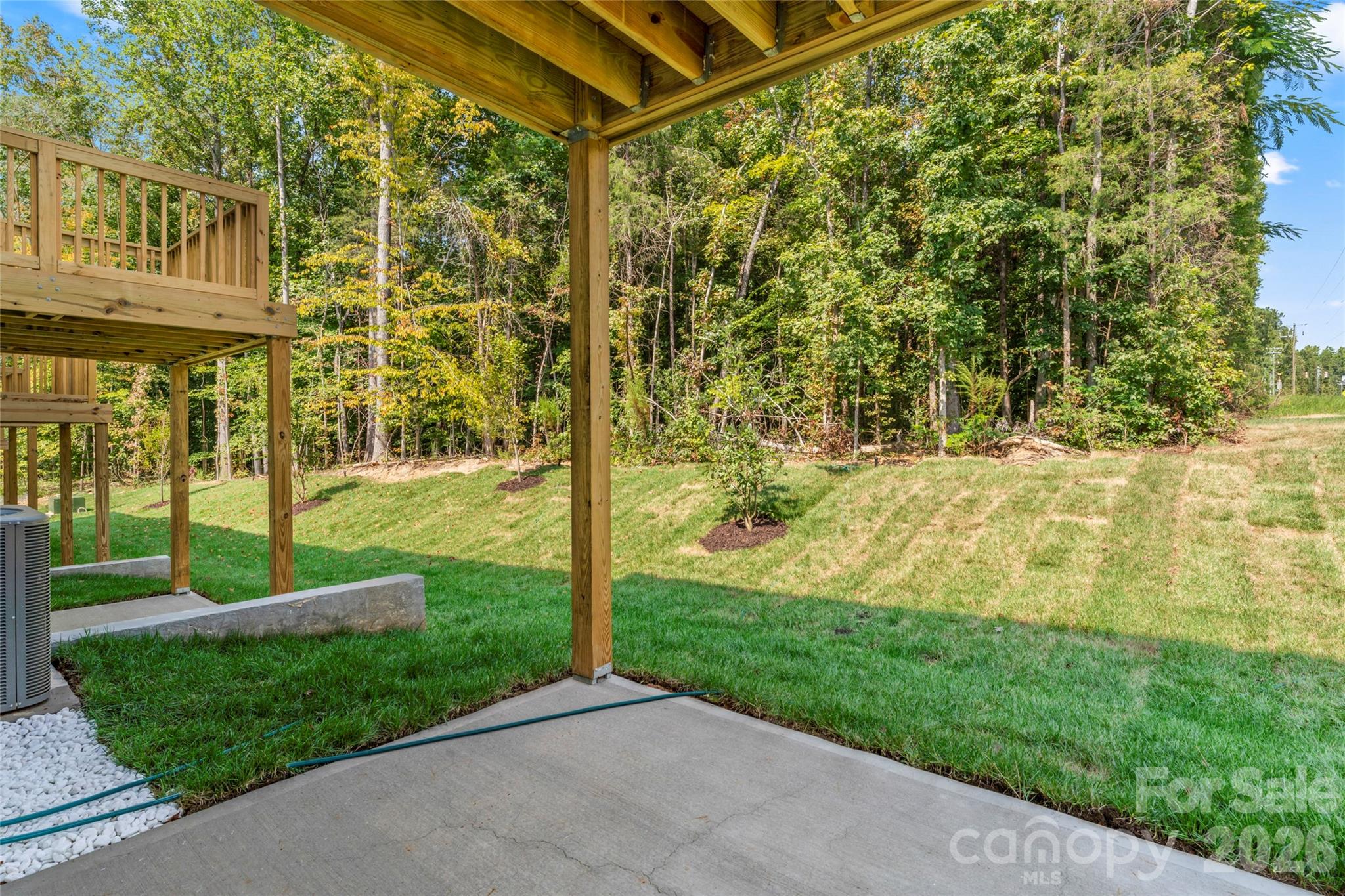 main property photo 27