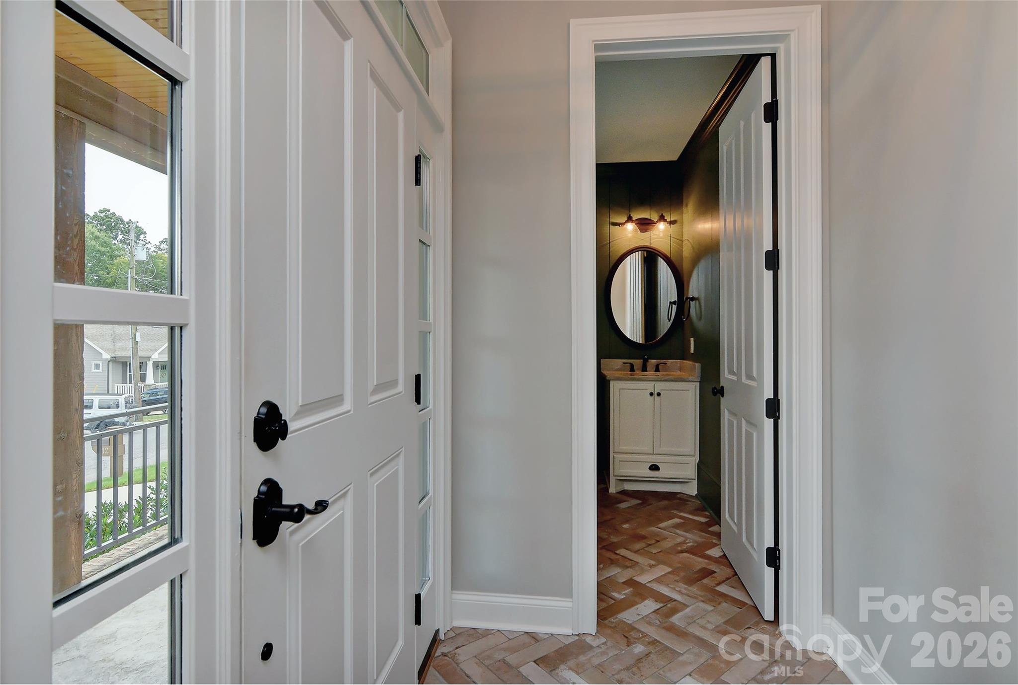 main property photo 14
