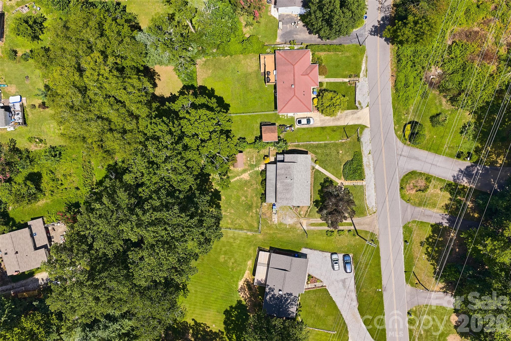 main property photo 33