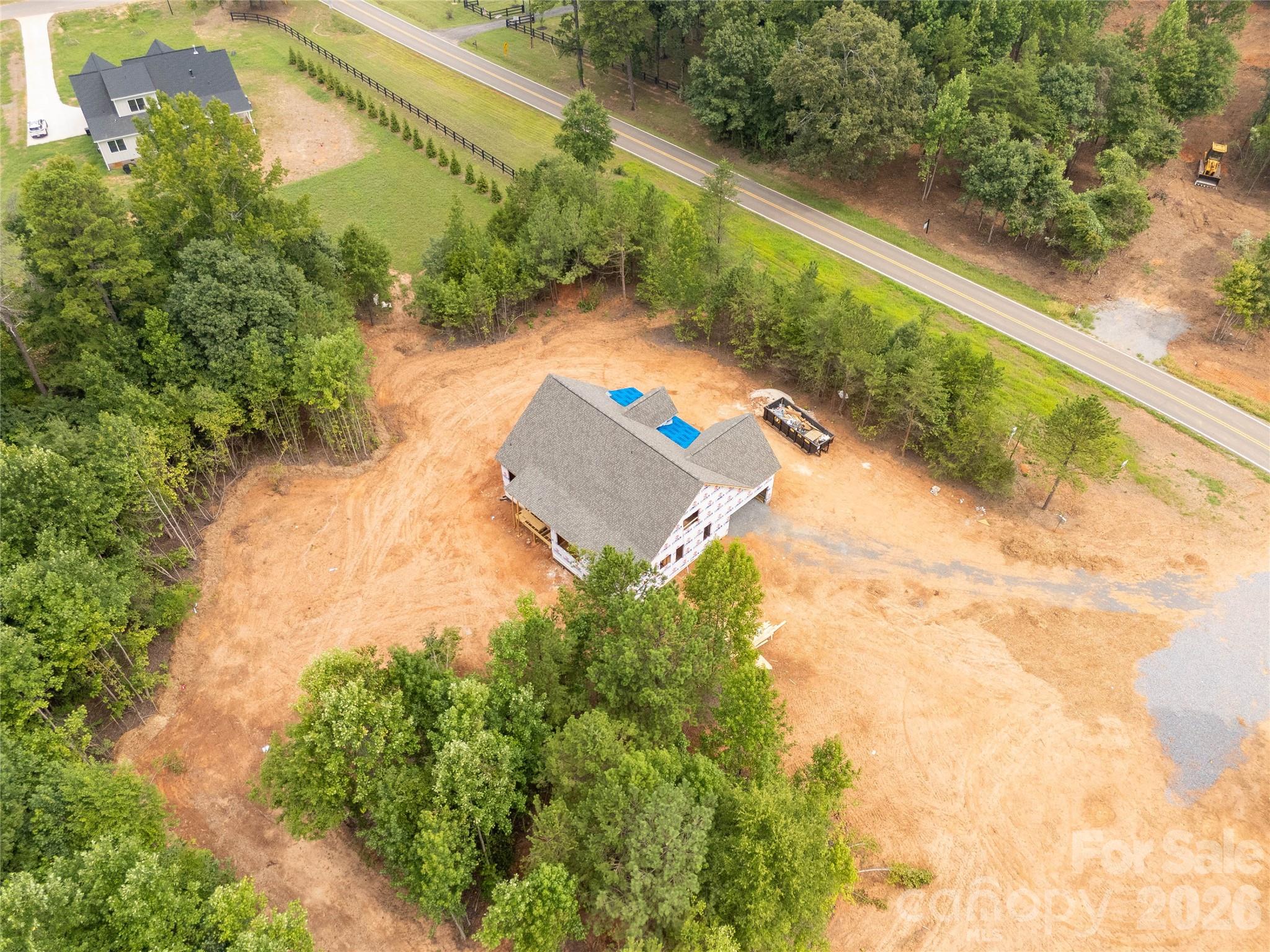 main property photo 28