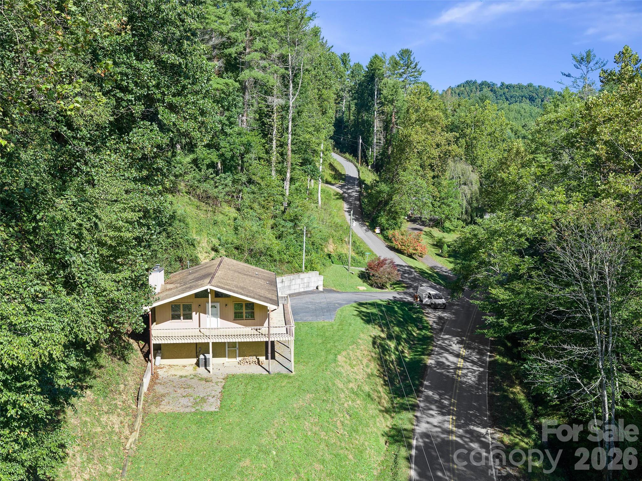 main property photo 27