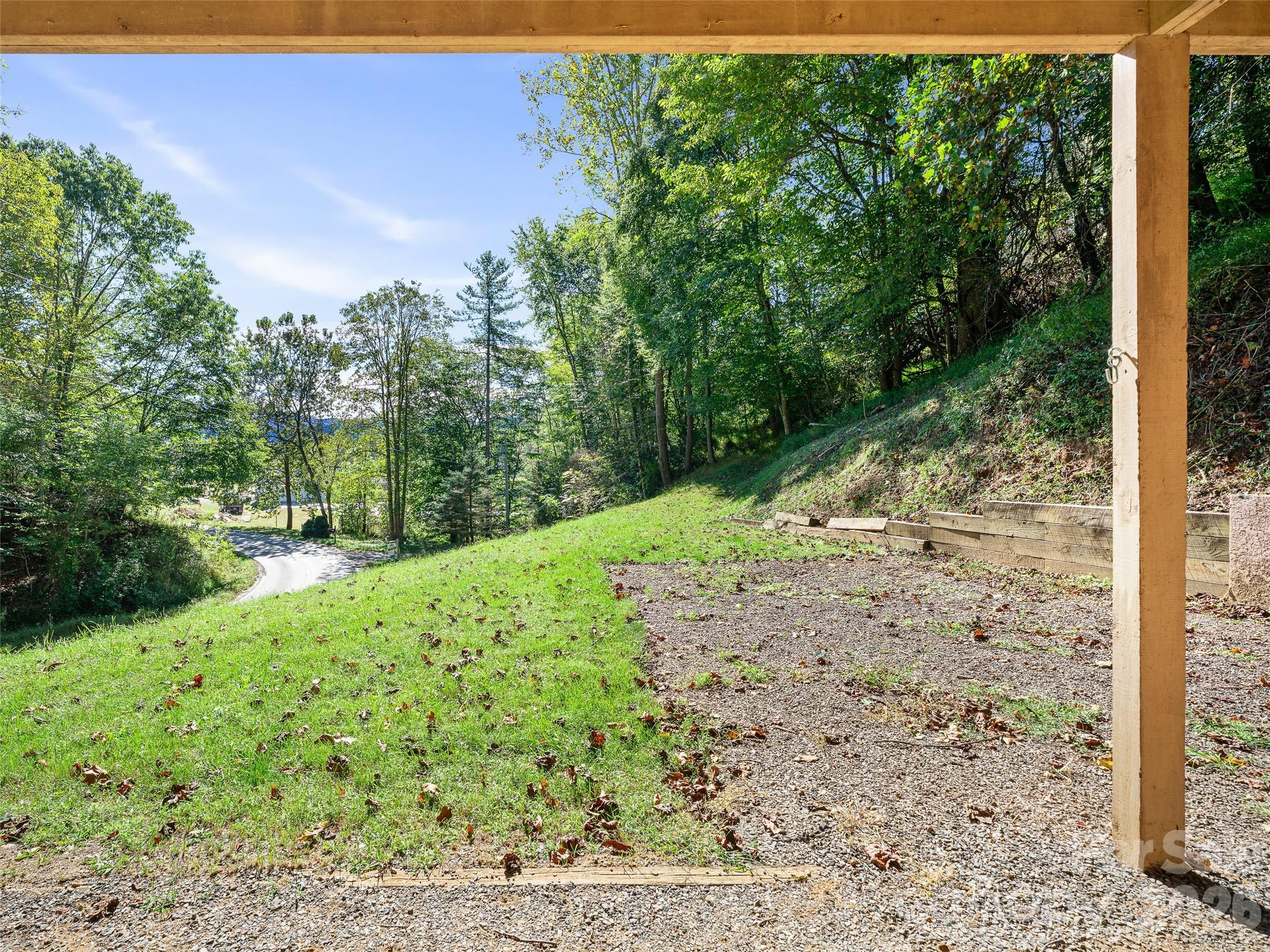 main property photo 29