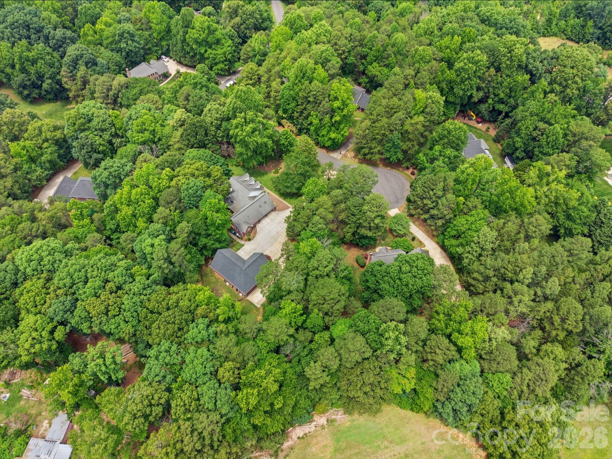 main property photo 33